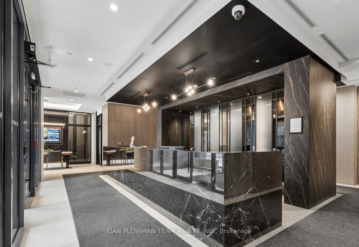 1608 Charles Street 352, Whitby, ON L1N 1B9