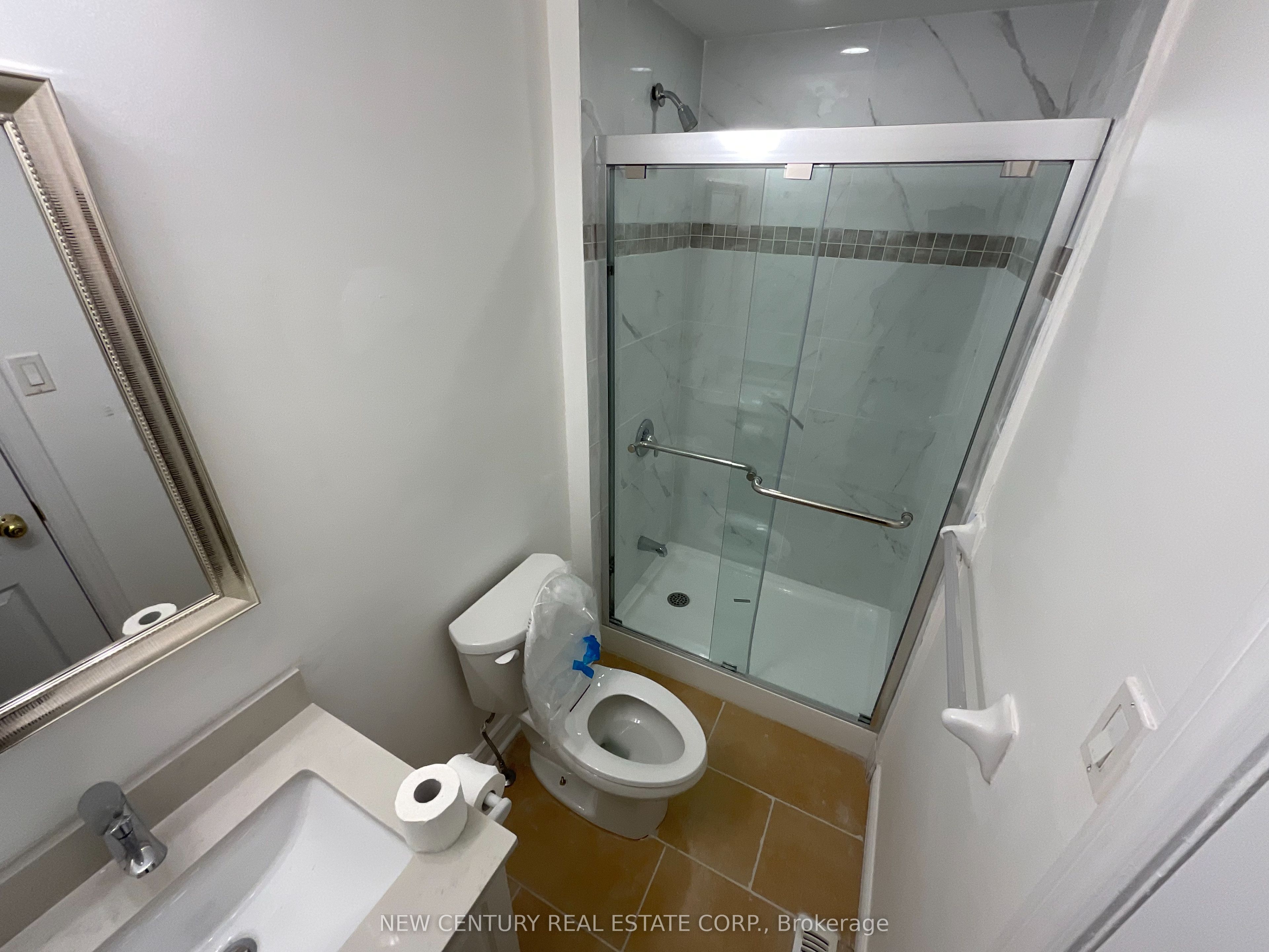 27 Trailridge Crescent, Toronto, ON M1E 4C9 photo 4