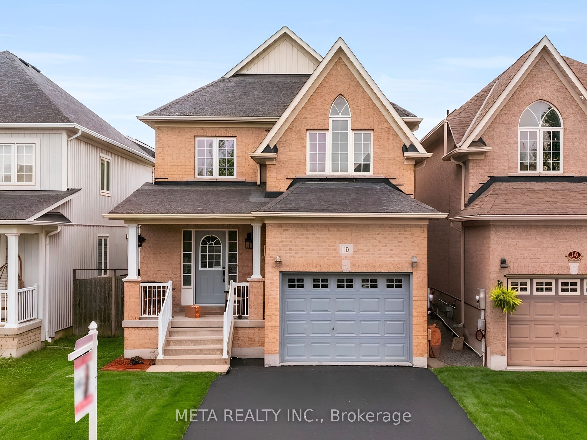 10 Broome Avenue, Clarington, ON L1E 0B1 photo 2