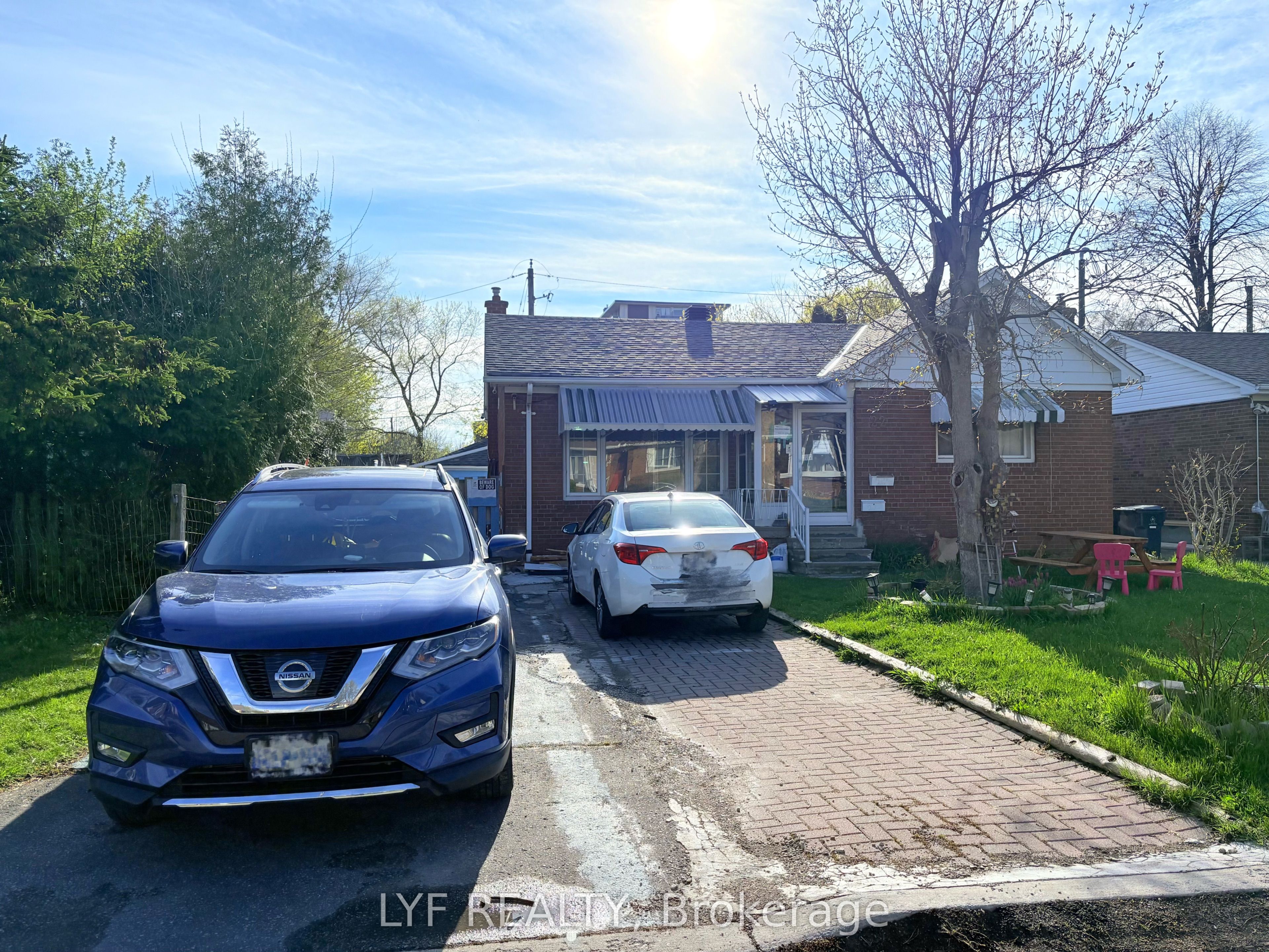 22 Ivordale Crescent BSMT, Toronto, ON M1R 2W6 photo 2
