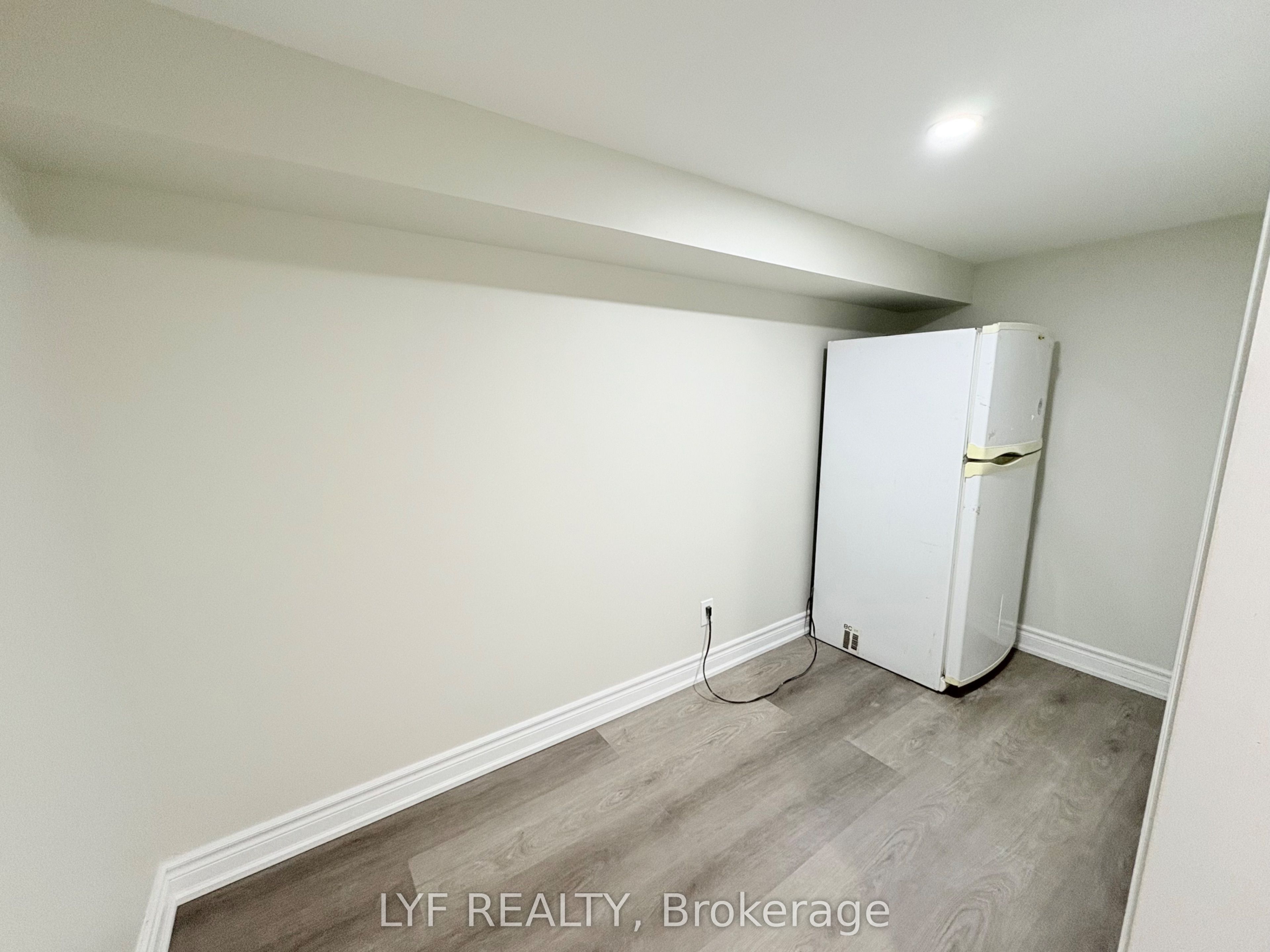 22 Ivordale Crescent BSMT, Toronto, ON M1R 2W6 photo 5