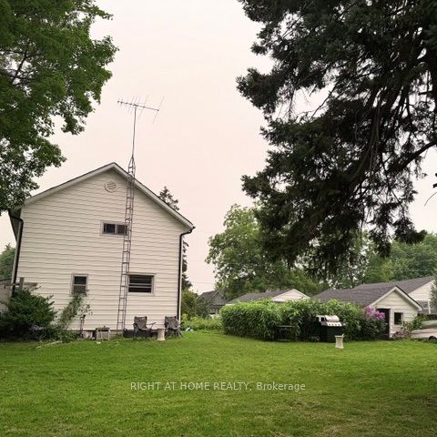 4893 Victoria Street, Pickering, ON L1Y 1B1 photo 4