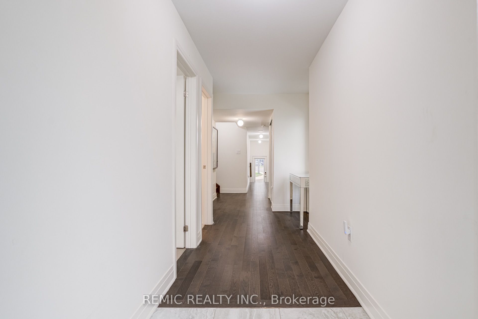 739 Port Darlington Road, Clarington, ON L1C 7G4 photo 4