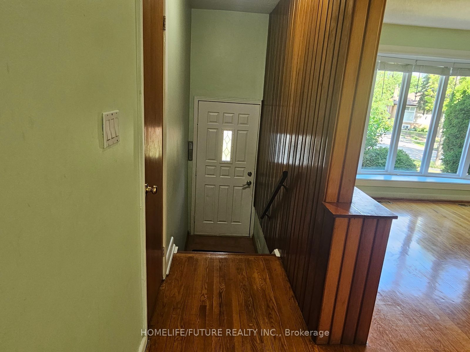 61 Hollyhedge Drive, Toronto, ON M1J 1X2 photo 5