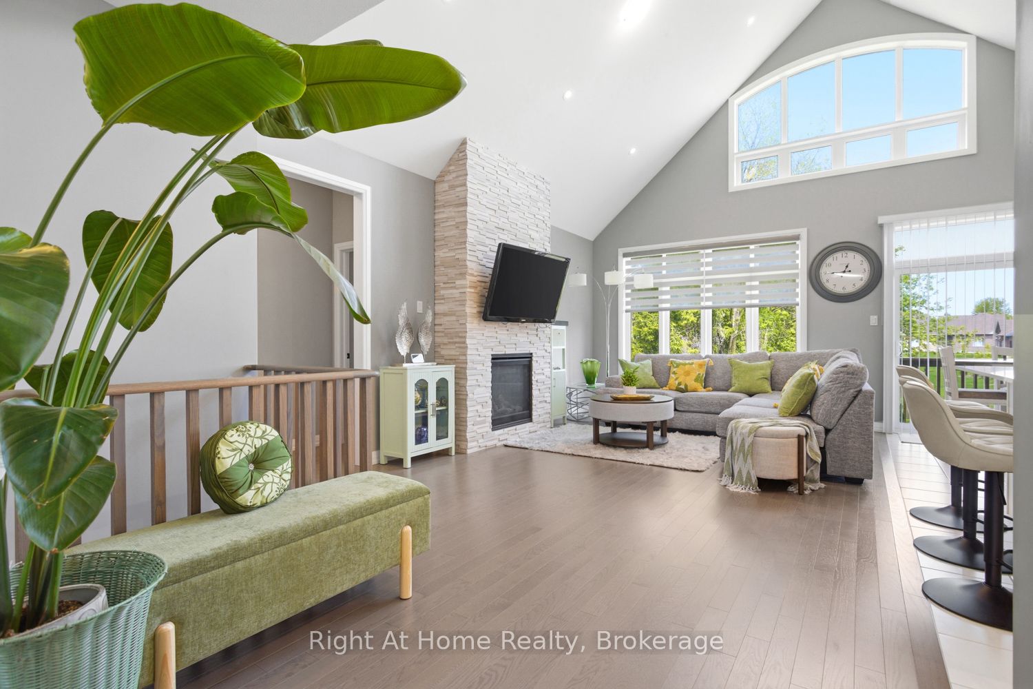 46 E Holtby Court E, Scugog, ON L9L 0B4 photo 5