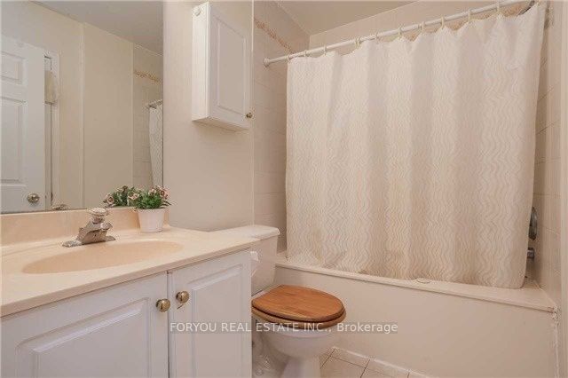 29 Rosebank Drive 903, Toronto, ON M1B 5Y7 photo 3