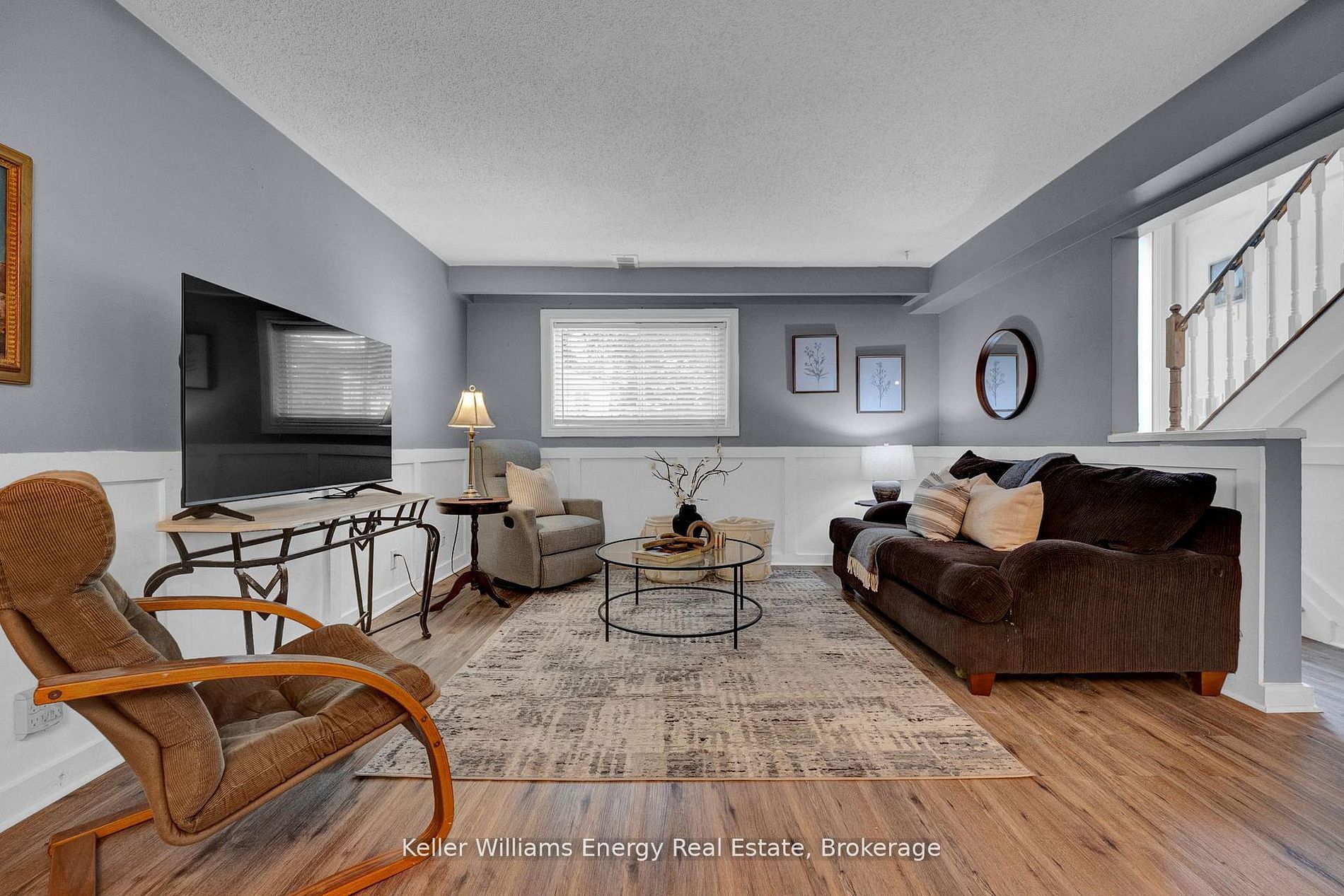 906 Centre Street N, Whitby, ON L1N 4V1 photo 5