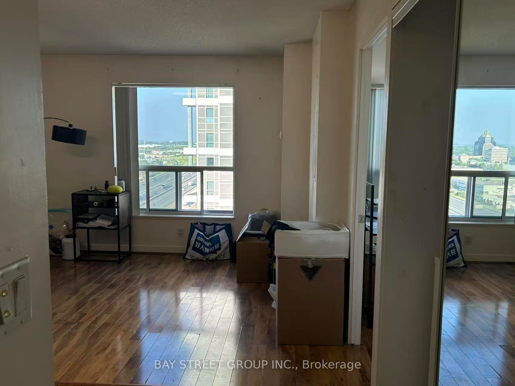 36 Lee Centre Drive, Toronto, ON M1H 3K2 photo 2