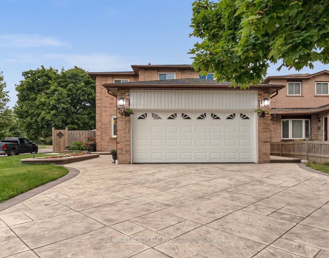 95 Rotherglen N Road N, Ajax, ON L1T 1T4 photo 2