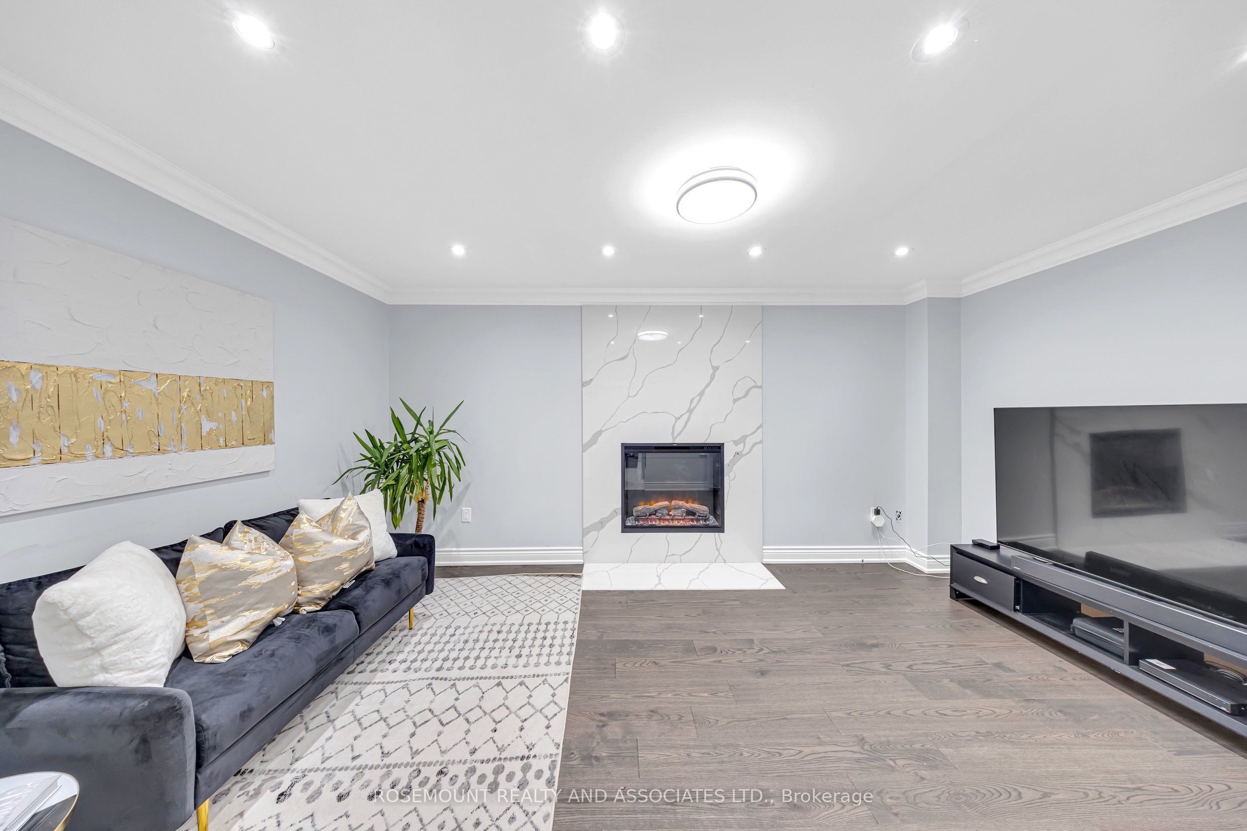 95 Rotherglen N Road N, Ajax, ON L1T 1T4 photo 5