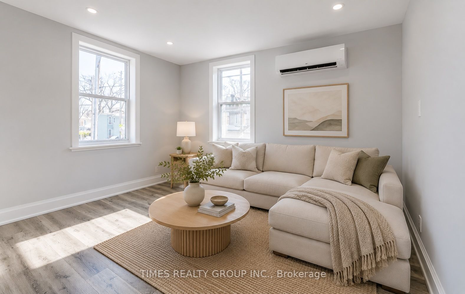 1480 Dundas Street E 5, Toronto, ON M4M 1S9