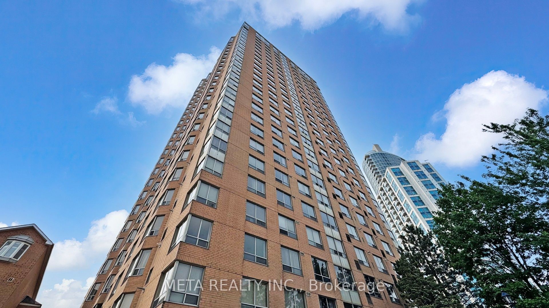115 Omni Drive 2101, Toronto, ON M1P 5B4 photo 3