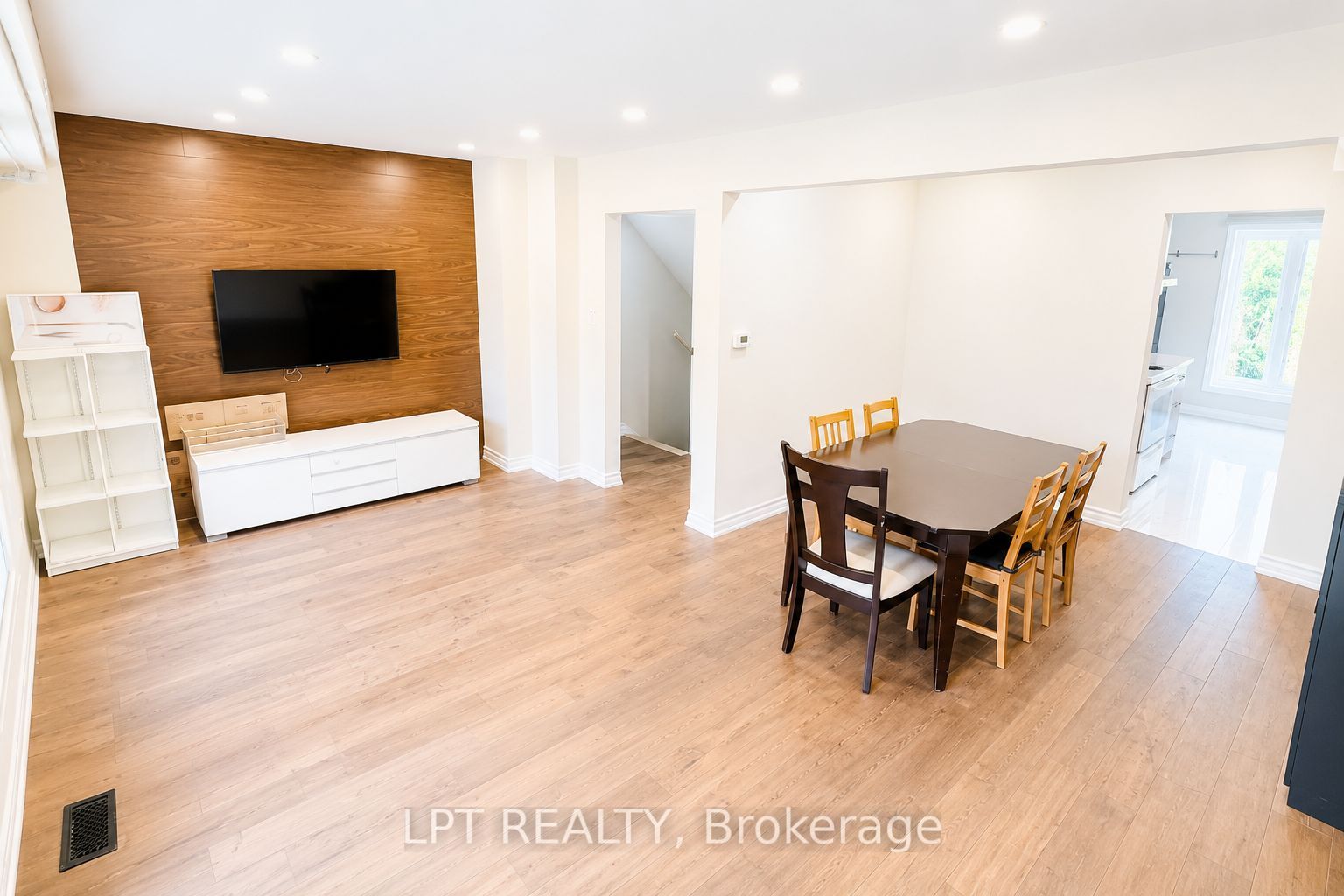 100 Burrows Hall Boulevard 63, Toronto, ON M1B 1M7 photo 5
