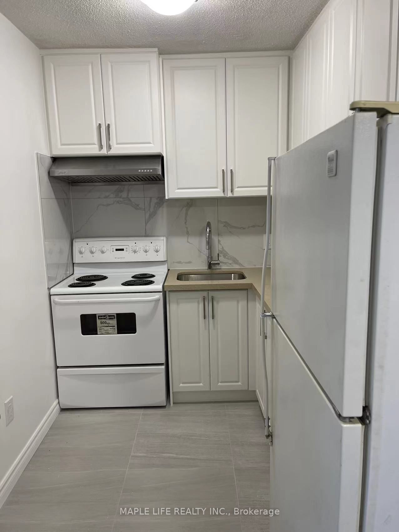623 Gerrard Street E Unit 3, Toronto, ON M4M 1Y2 photo 2
