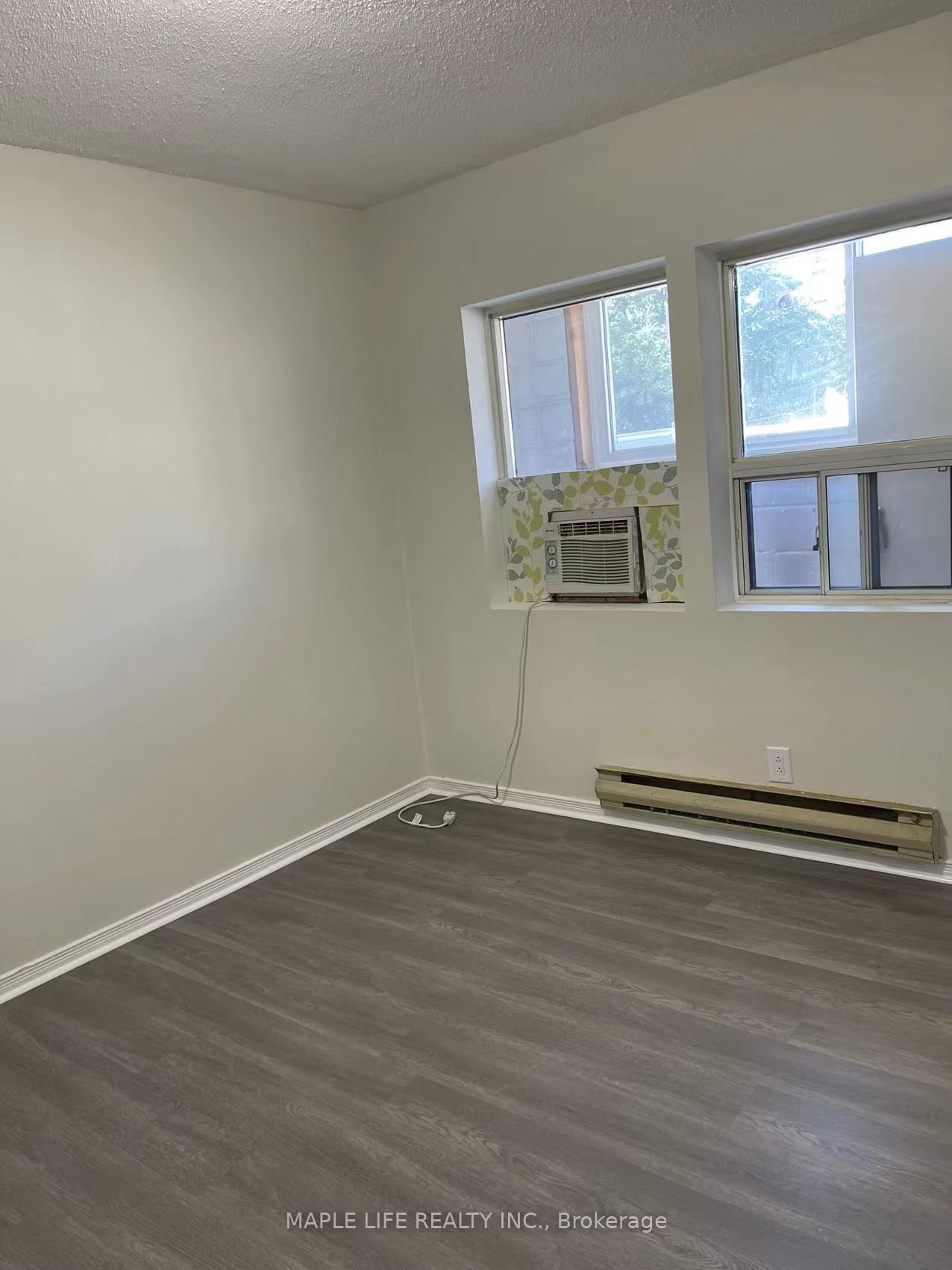 623 Gerrard Street E Unit 3, Toronto, ON M4M 1Y2 photo 4