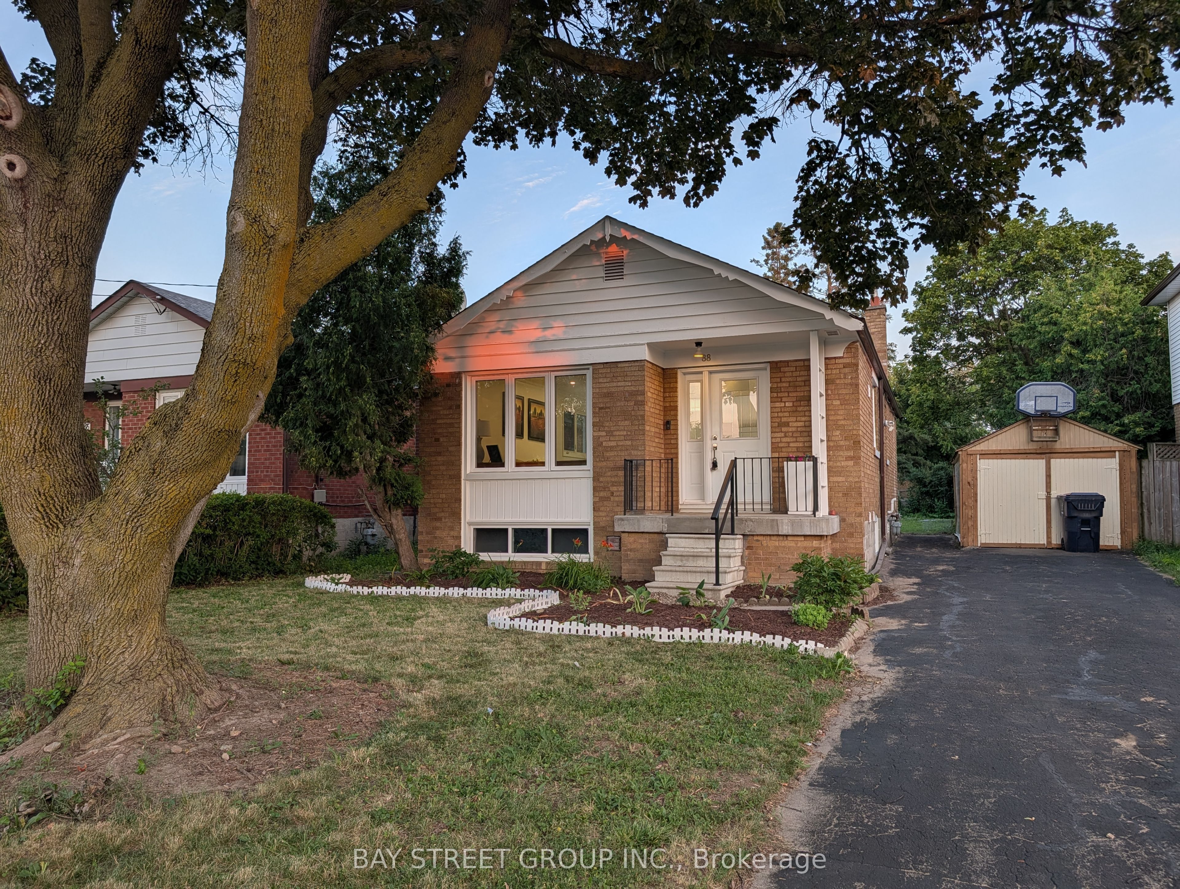 88 Frey Crescent, Toronto, ON M1R 2C8