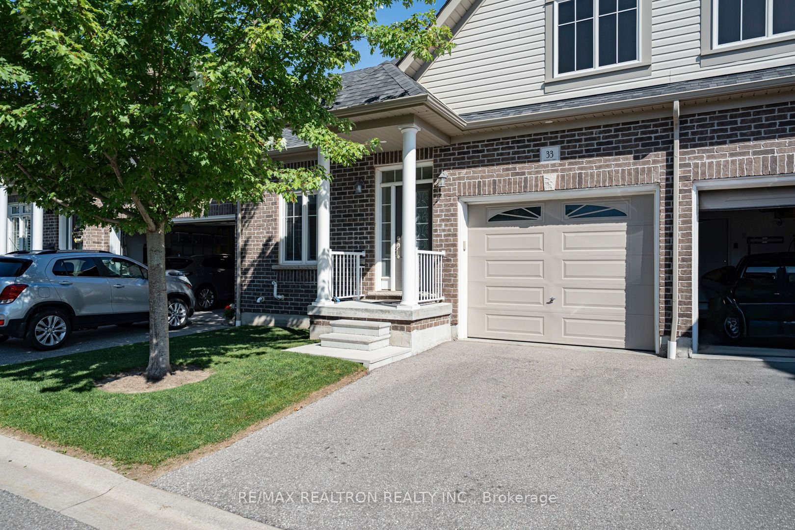 33 Washburn Path, Clarington, ON L1E 0J7 photo 5