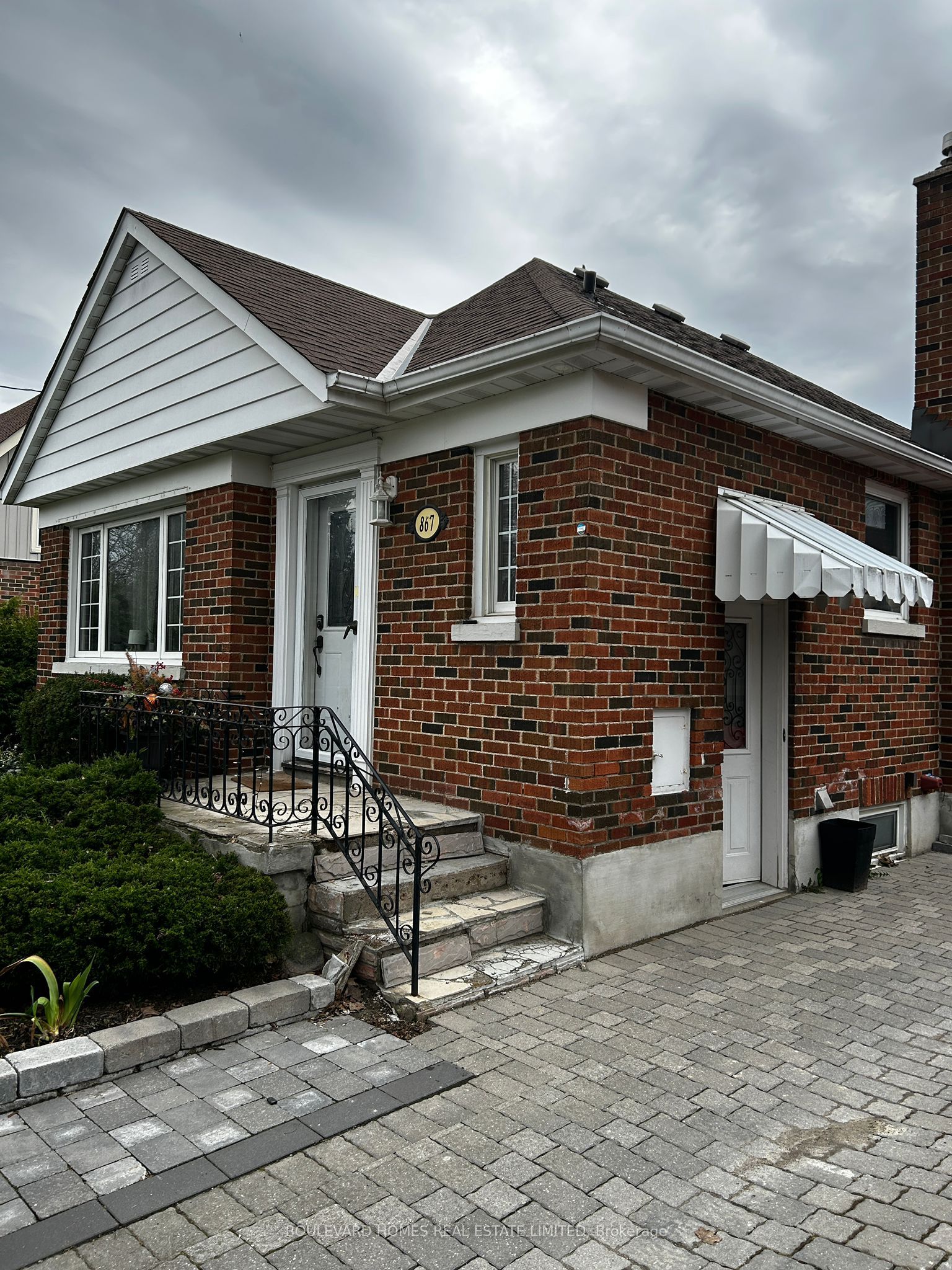 867 Masson Street Basement, Oshawa, ON L1G 5B1 photo 2