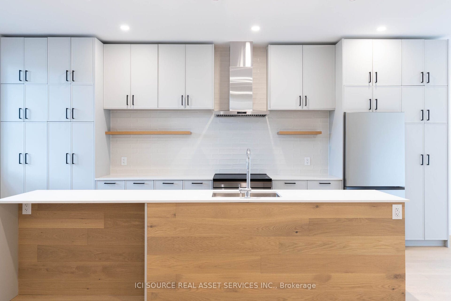 50 Mcgee Street C, Toronto, ON M4M 2K9 photo 5
