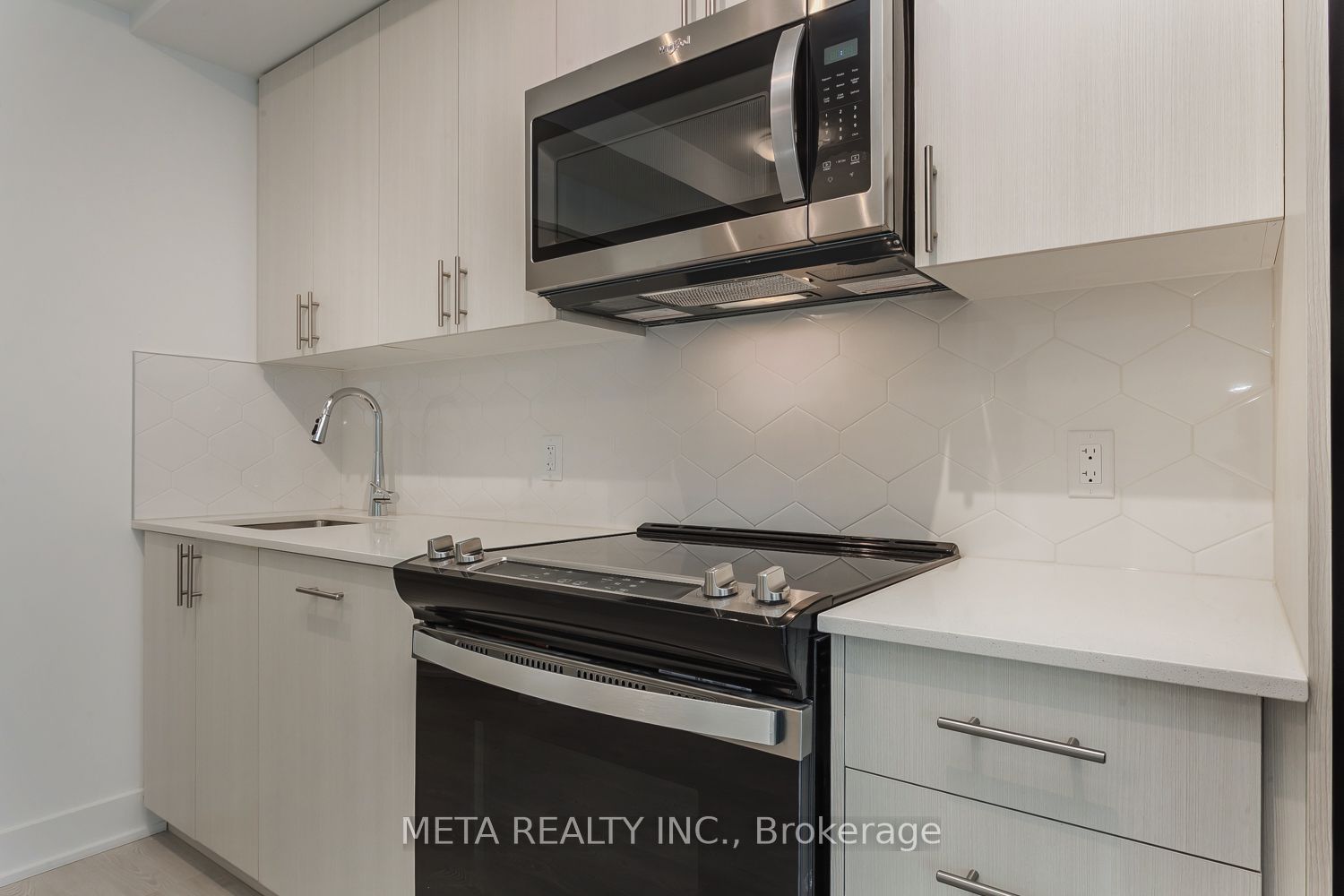 2545 Simcoe Street N 322, Oshawa, ON L1L 0W3 photo 5