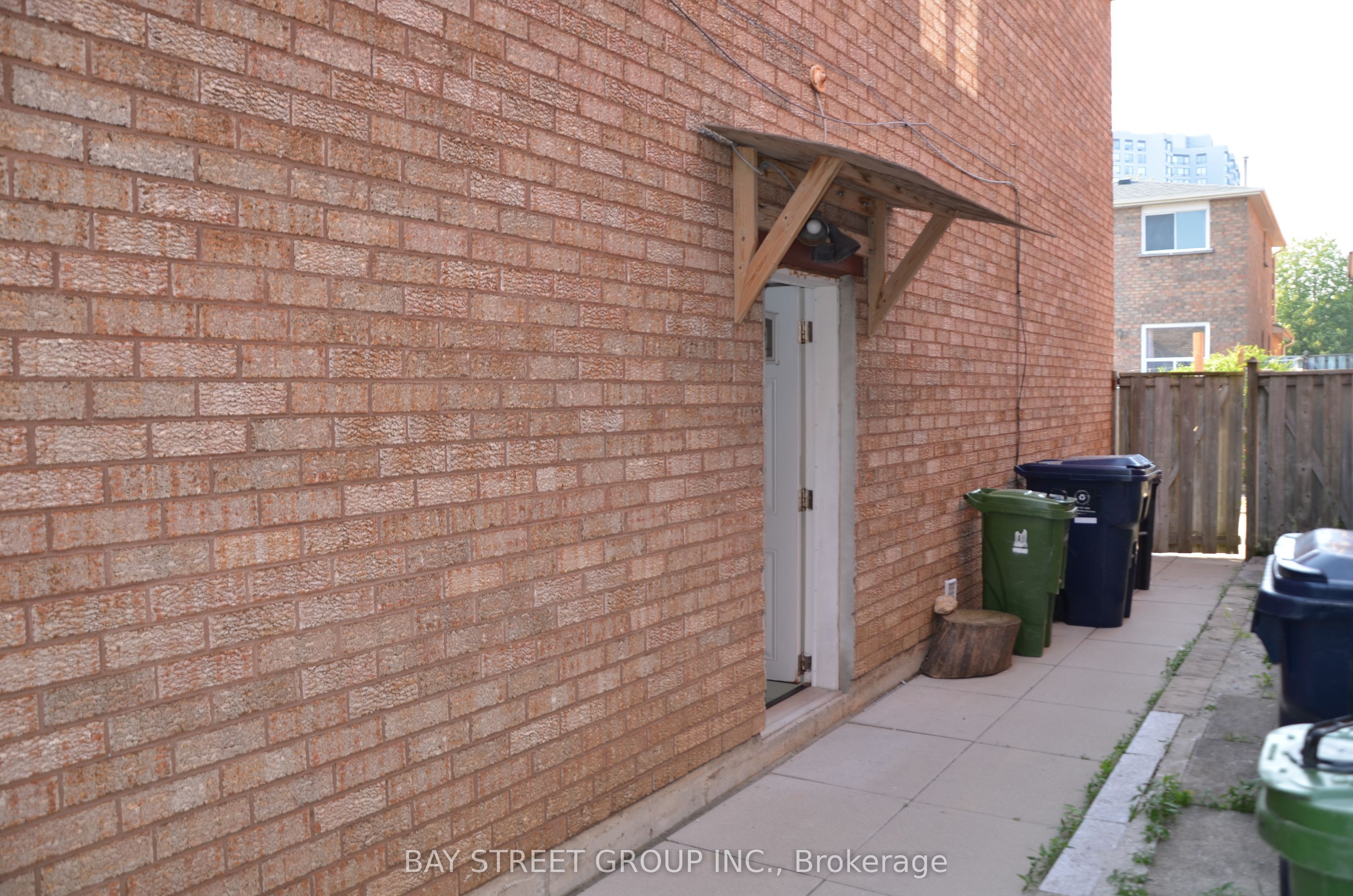 58 Alanbull Square, Toronto, ON M1V 4M1