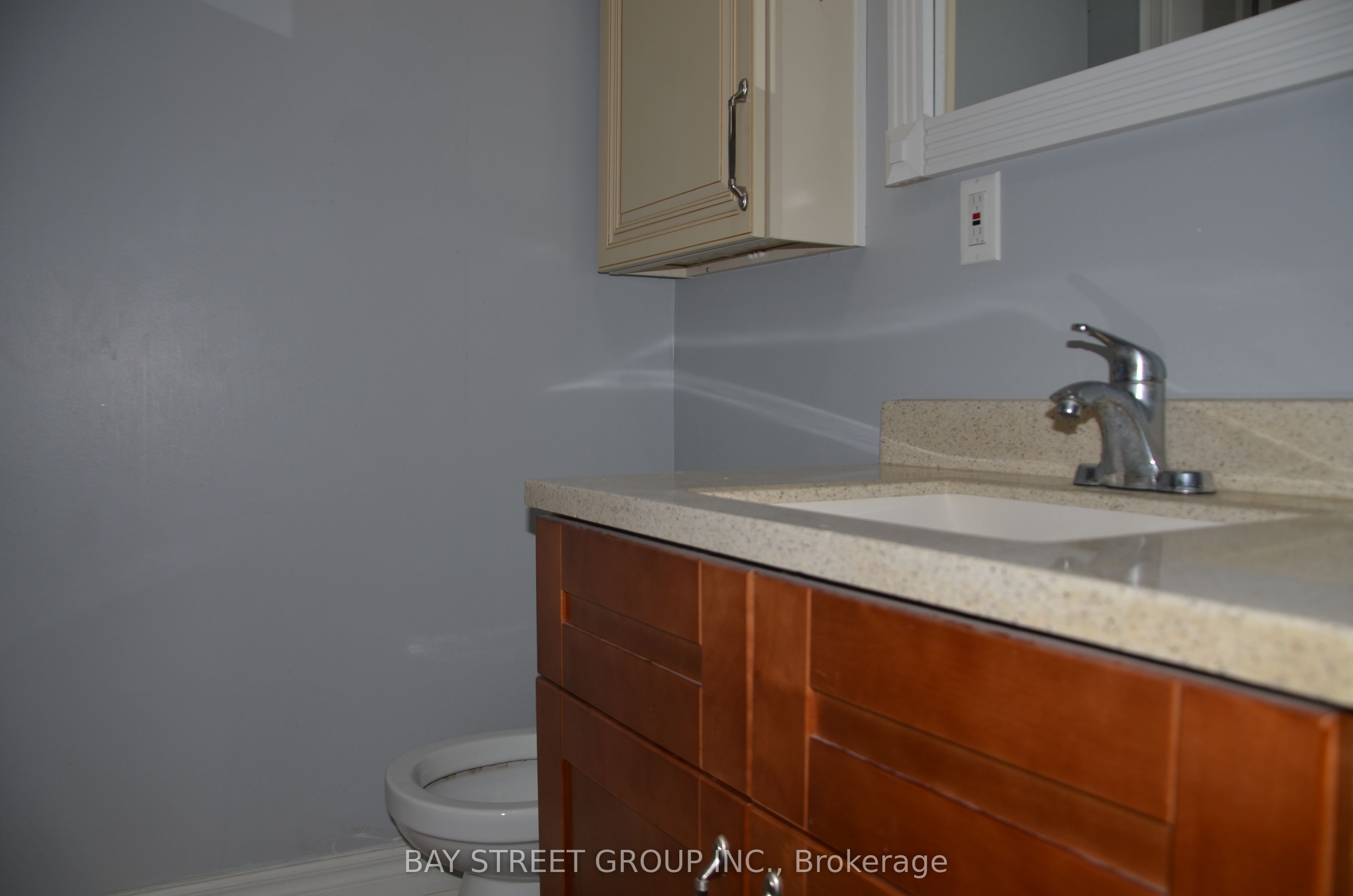 58 Alanbull Square, Toronto, ON M1V 4M1 photo 5