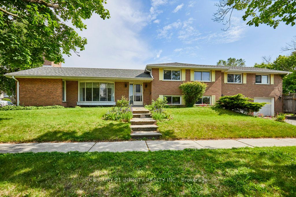1 Goodland Gate, Toronto, ON M1S 1V4 photo 2