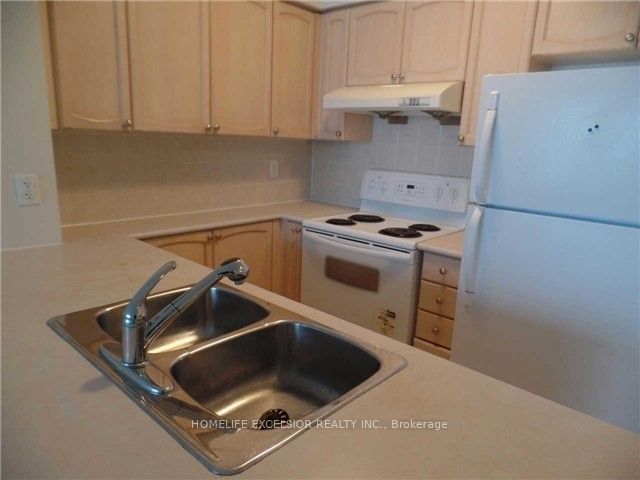 60 Brian Harrison Way 705, Toronto, ON M1P 5J5 photo 5
