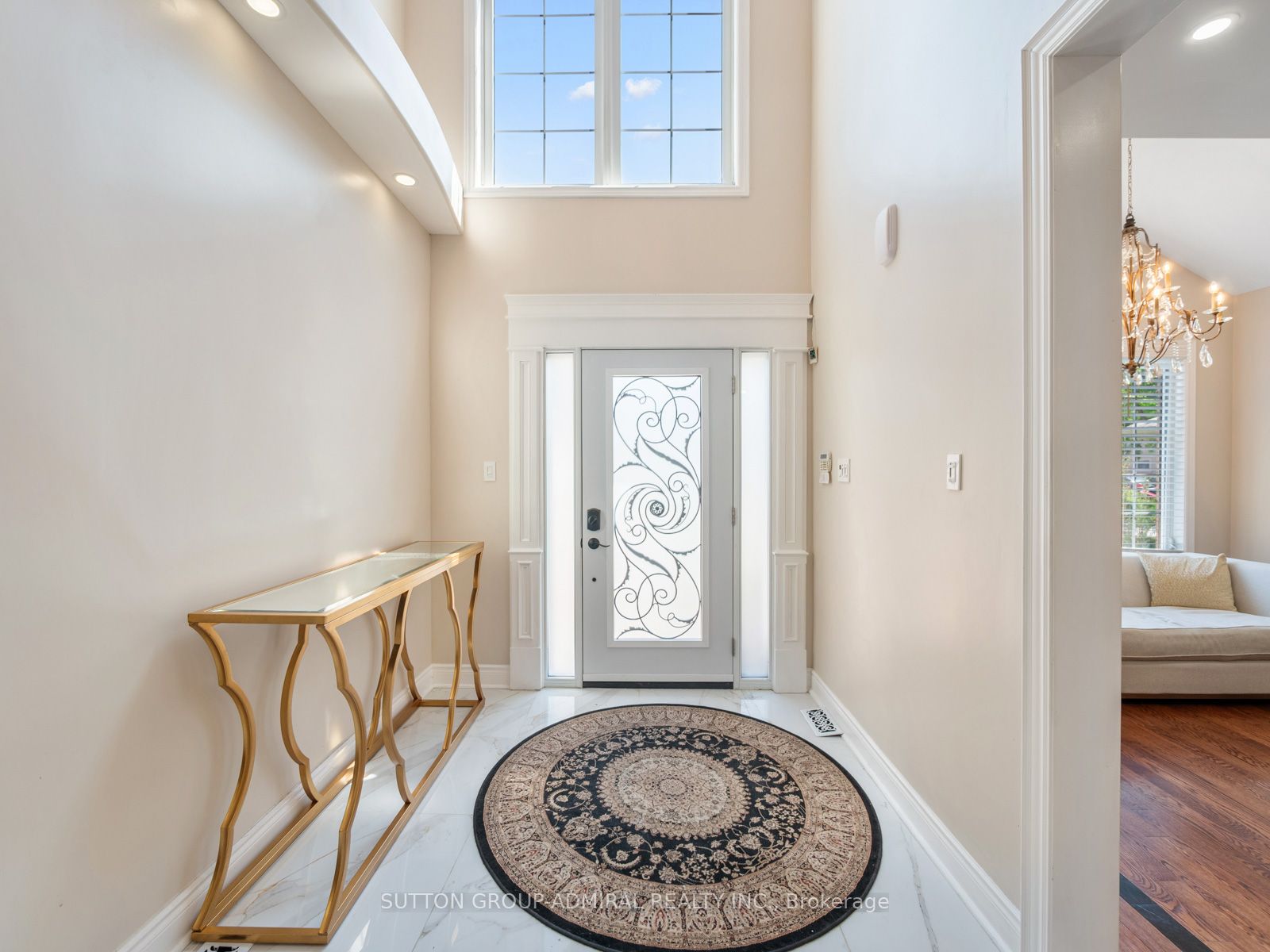 18 Thatcher Avenue, Toronto, ON M1M 2M2 photo 5
