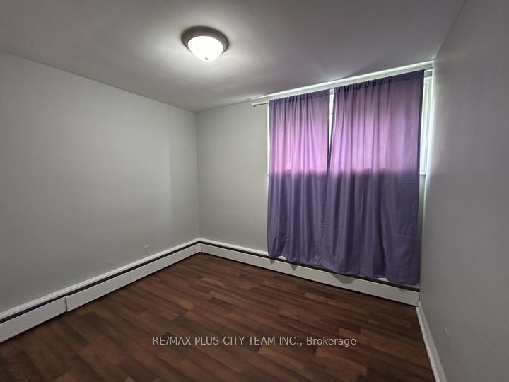 164 Westmount Street 01, Oshawa, ON L1J 4X4 photo 3