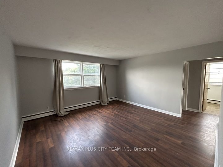 399 Elmgrove Avenue 01, Oshawa, ON L1J 2C6 photo 2