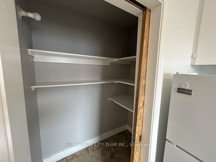 399 Elmgrove Avenue 01, Oshawa, ON L1J 2C6 photo 4