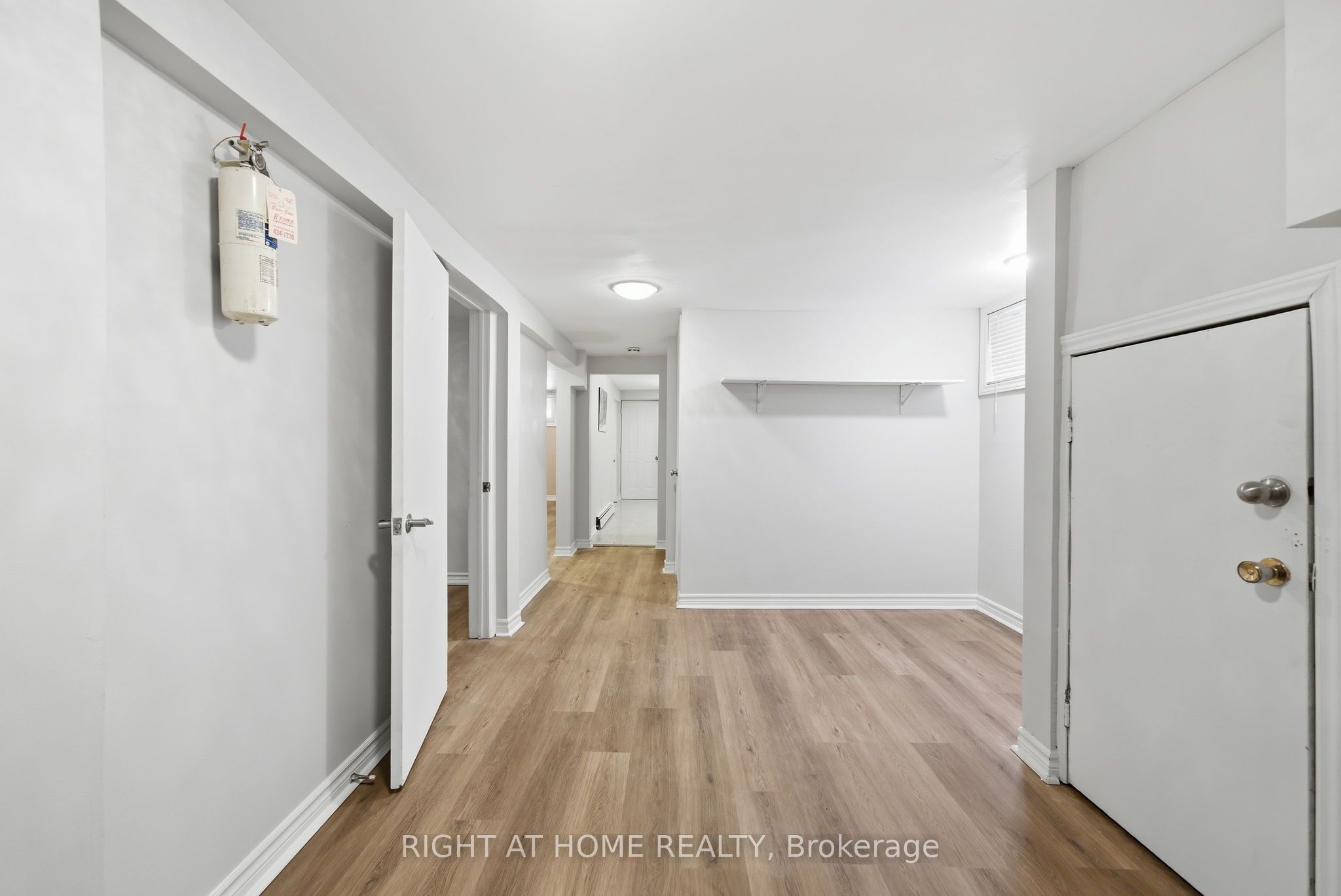 708 Carnegie Avenue, Oshawa, ON L1G 4R6 photo 4