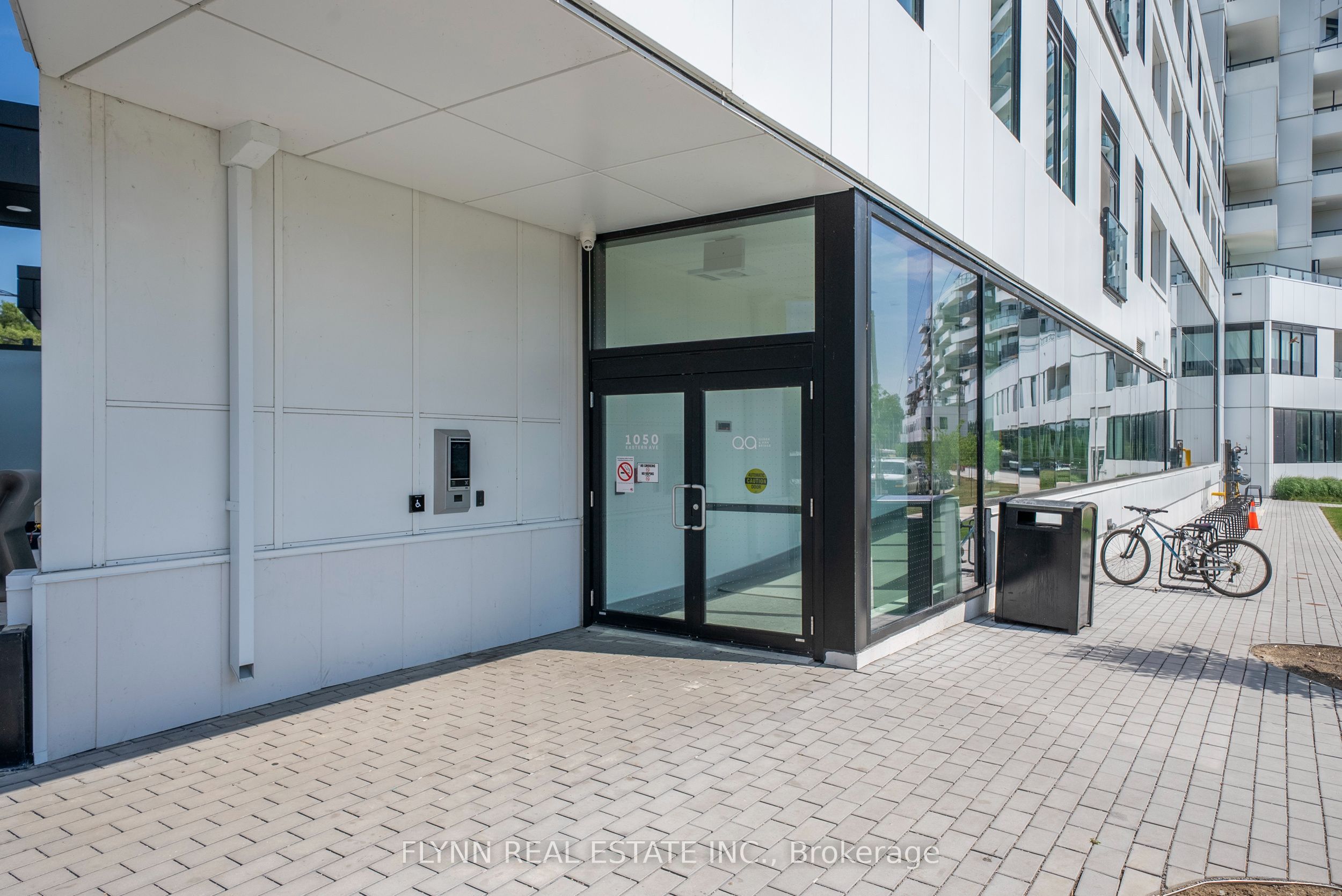 1050 Eastern Avenue 315, Toronto, ON M4L 0B7 photo 3