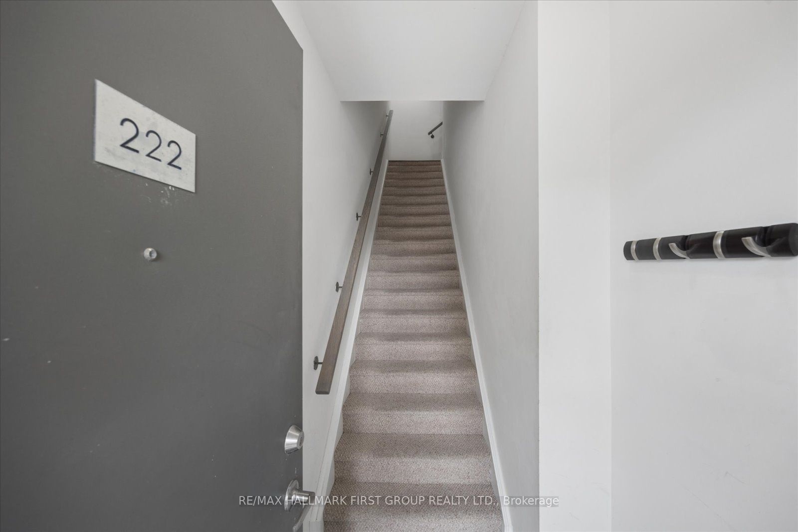 1460 Whites Road 222, Pickering, ON L1V 1R4 photo 4
