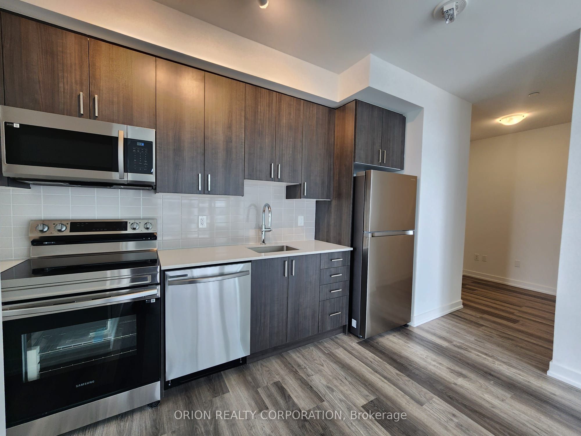 1455 Celebration Drive 2608, Pickering, ON L1W 0C3 photo 2