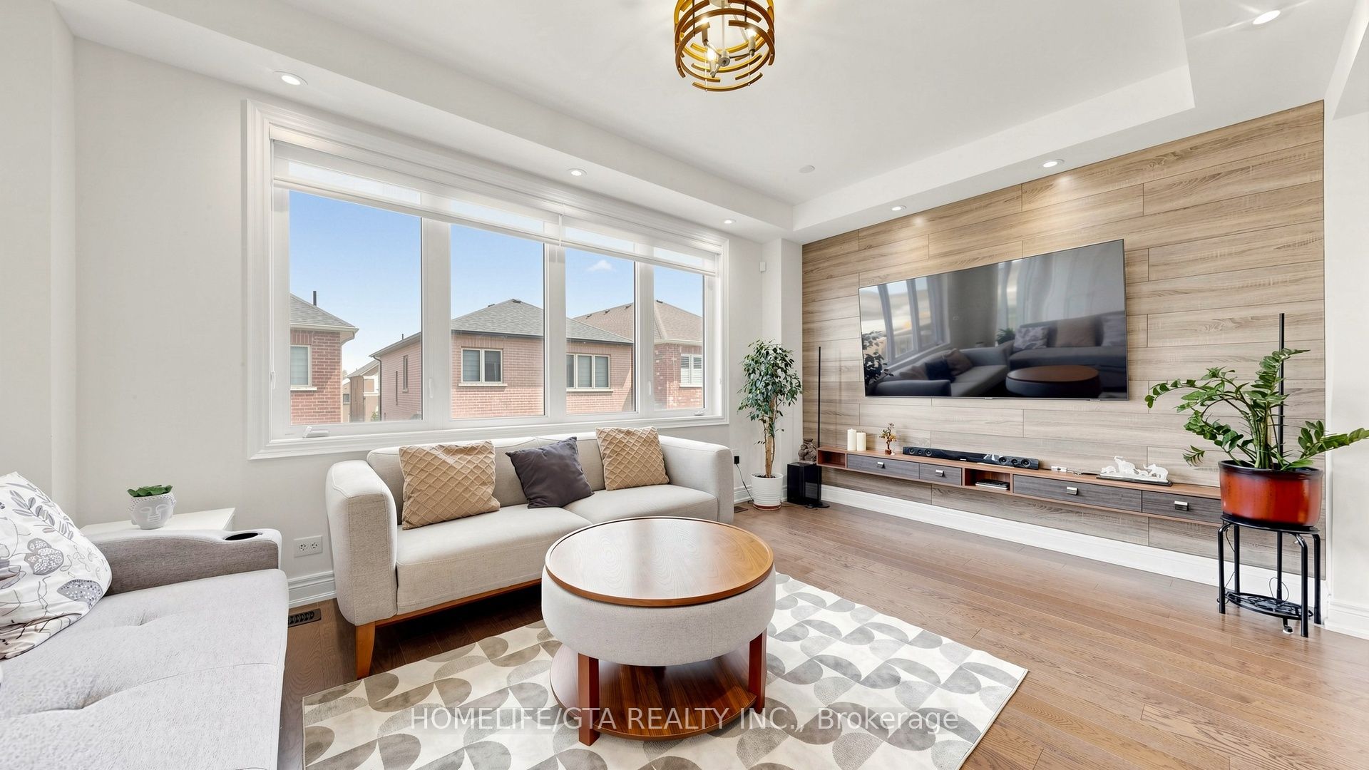 1067 Purus Path, Pickering, ON L1X 0H3 photo 5