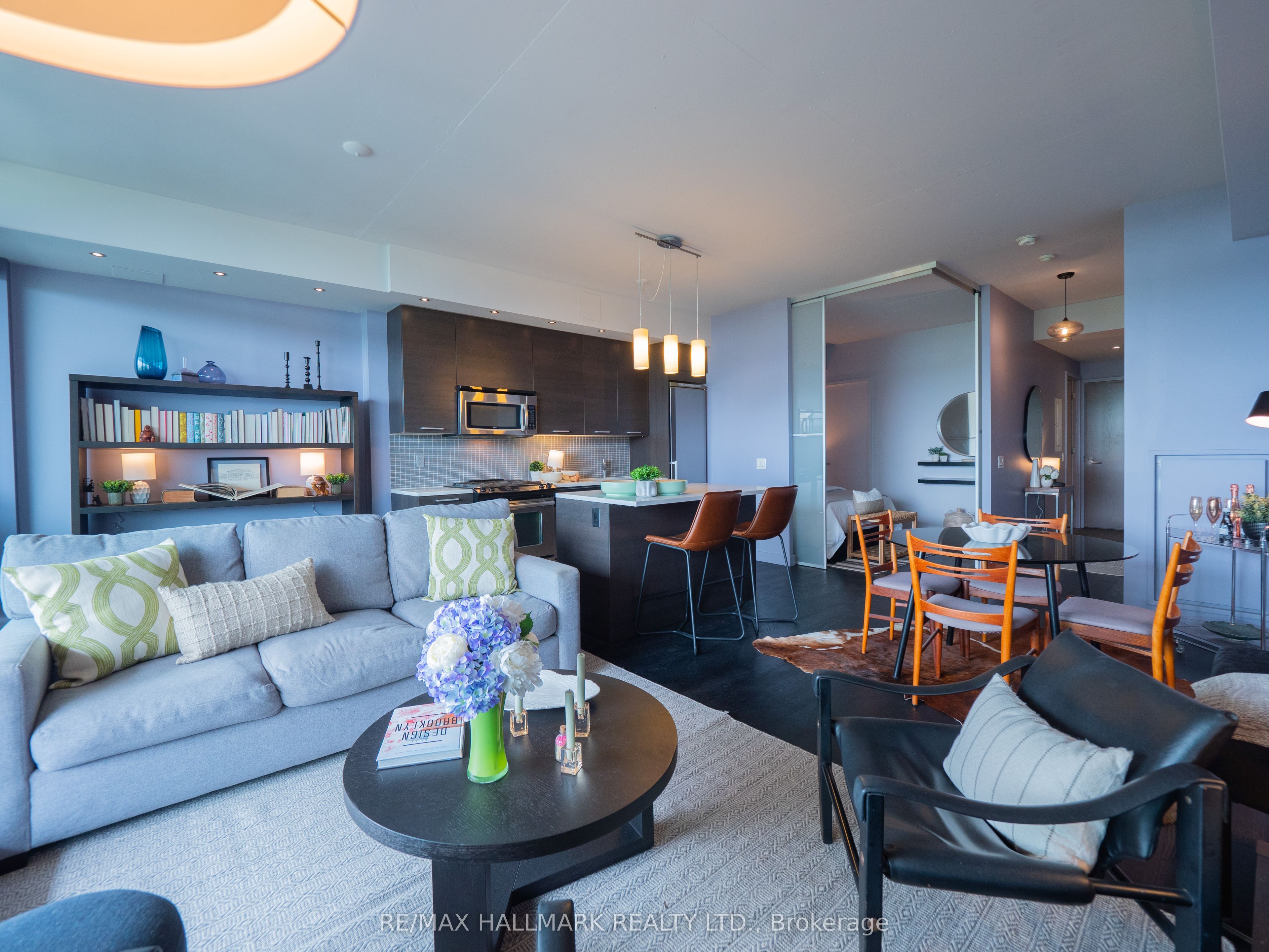90 Broadview Avenue 602, Toronto, ON M4M 0A7 photo 4