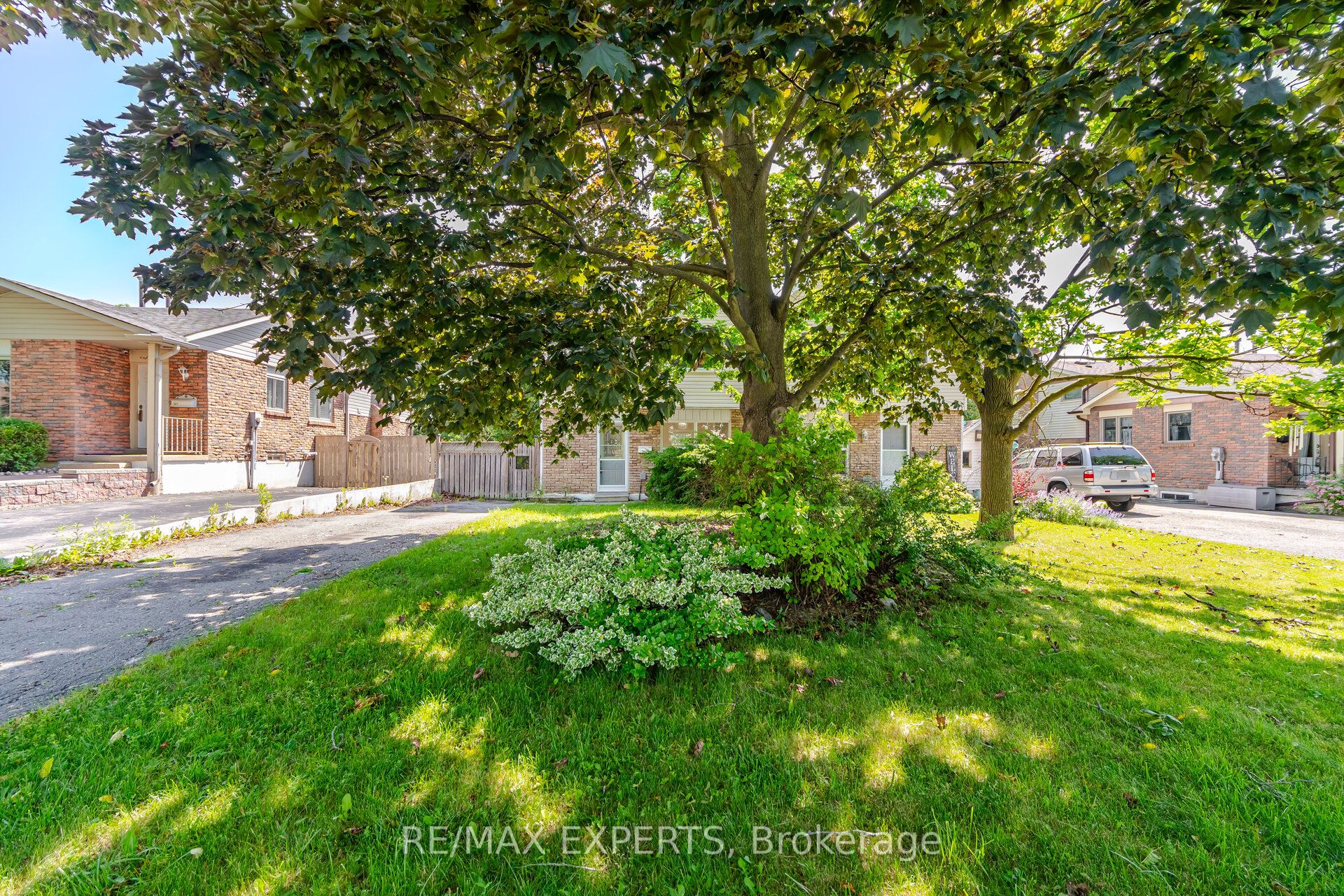 103 Guthrie Crescent, Whitby, ON L1P 1A6 photo 5