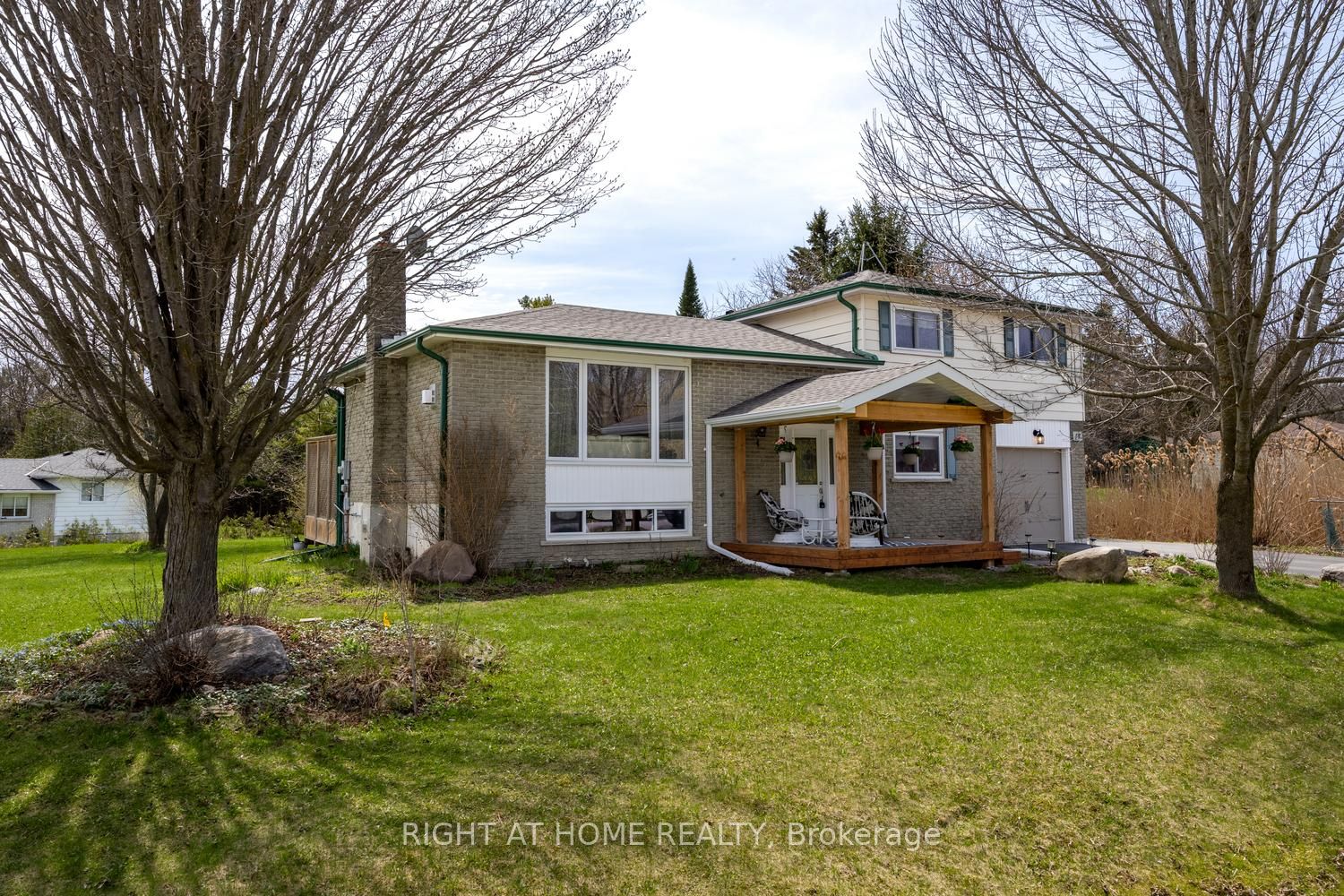 17 Crestview Avenue, Scugog, ON L0B 1B0 photo 3