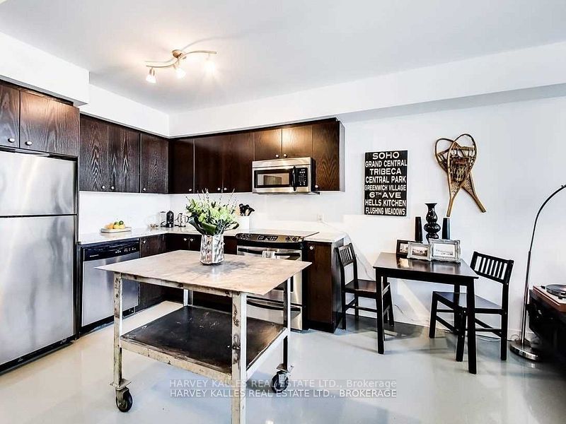 201 Carlaw Avenue W 232, Toronto, ON M4M 2S1 photo 5