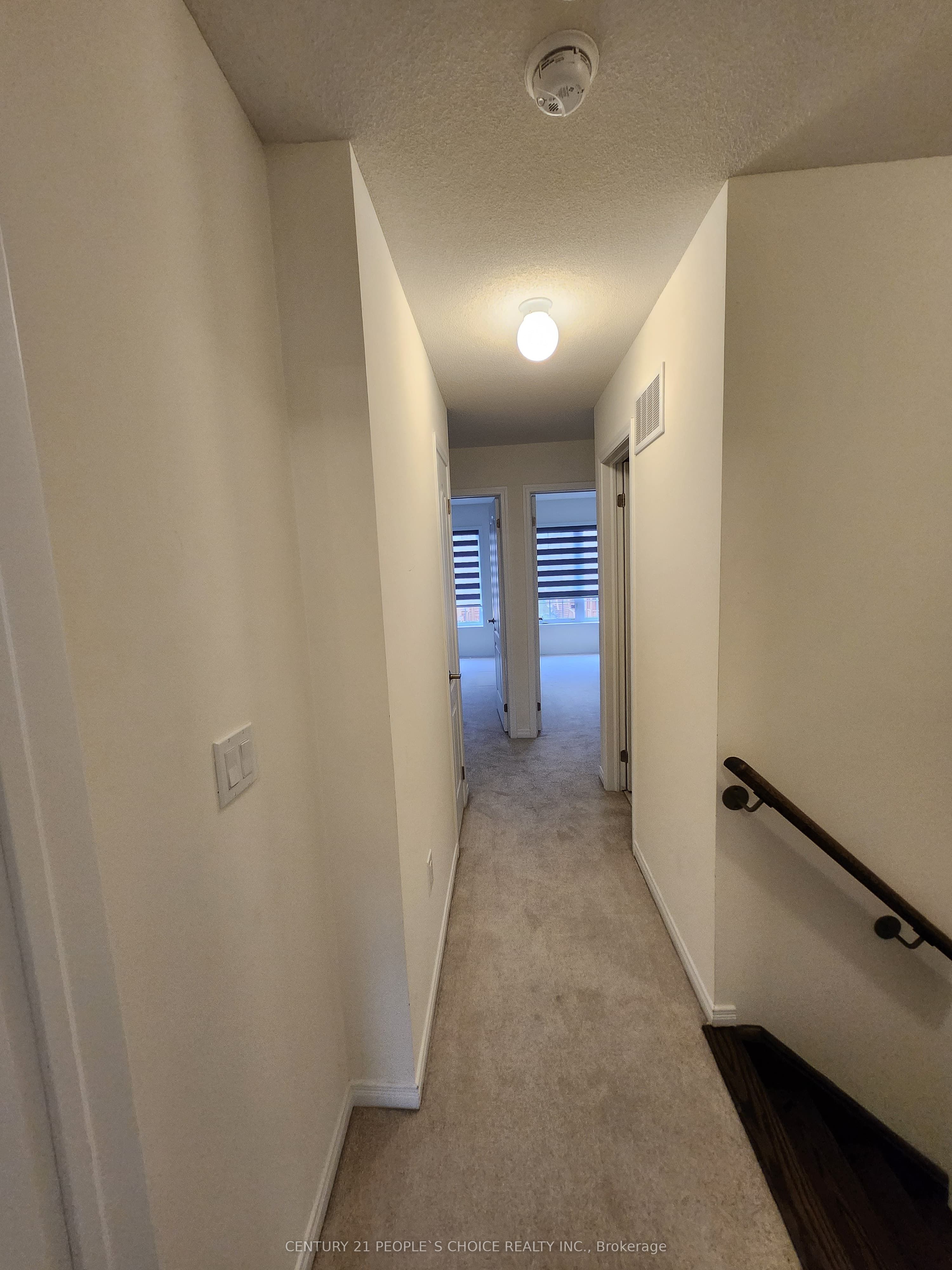 527 Old Harwood Avenue E, Ajax, ON L1Z 0V2 photo 5
