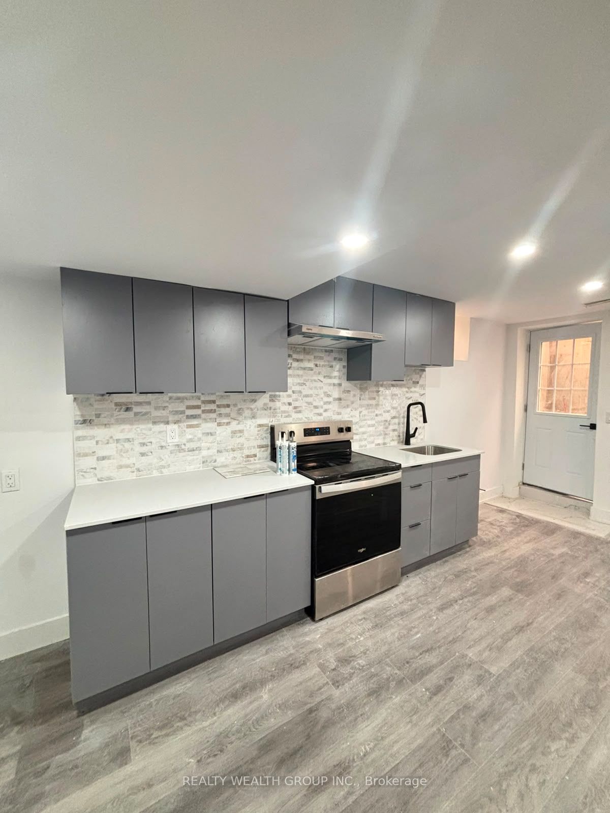 13 Brider Crescent BSMT, Ajax, ON L1Z 0M3 photo 2
