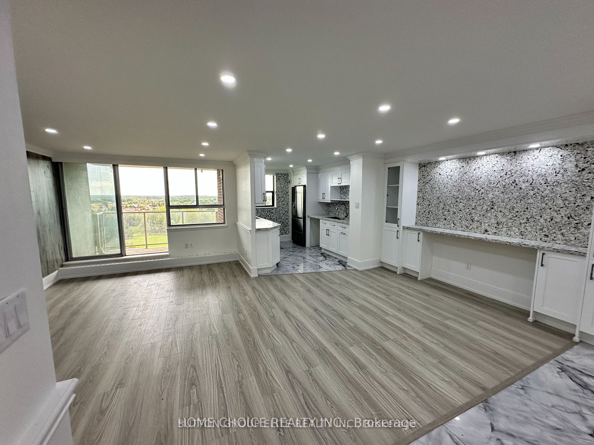 100 Wingarden Court 1006, Toronto, ON M1B 2P4