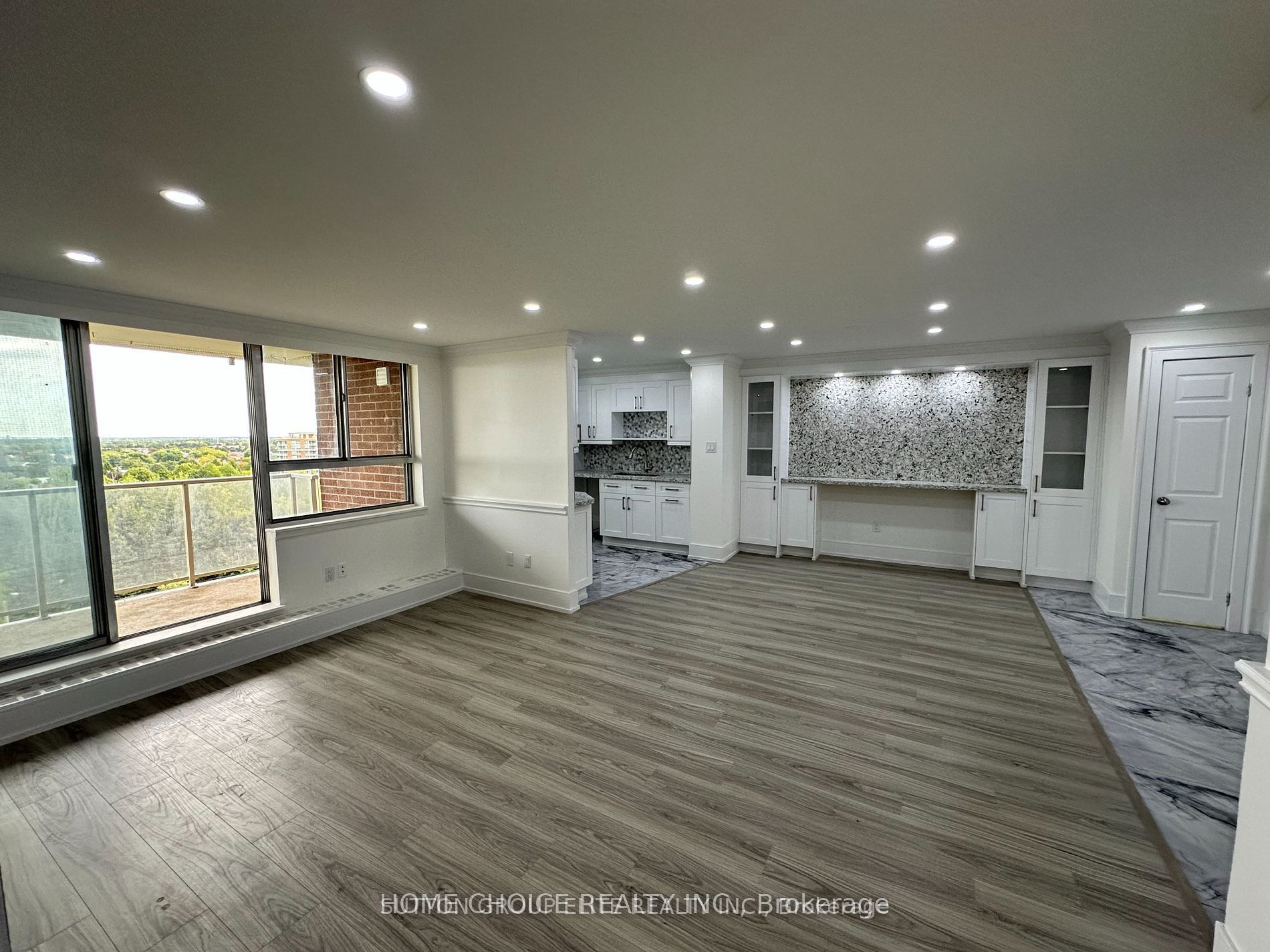 100 Wingarden Court 1006, Toronto, ON M1B 2P4 photo 4