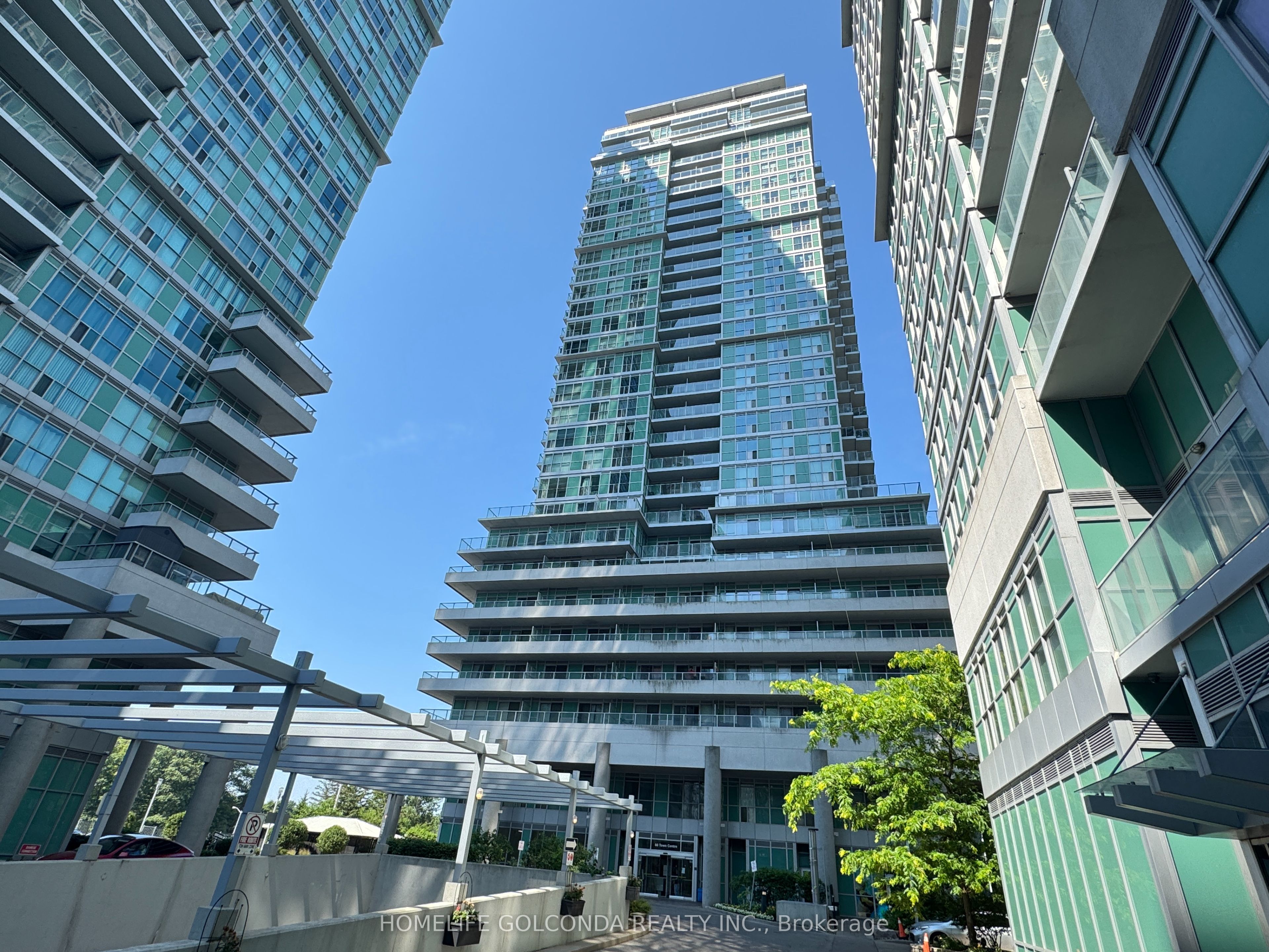 60 Town Centre Court Ph 04, Toronto, ON M1P 0B1