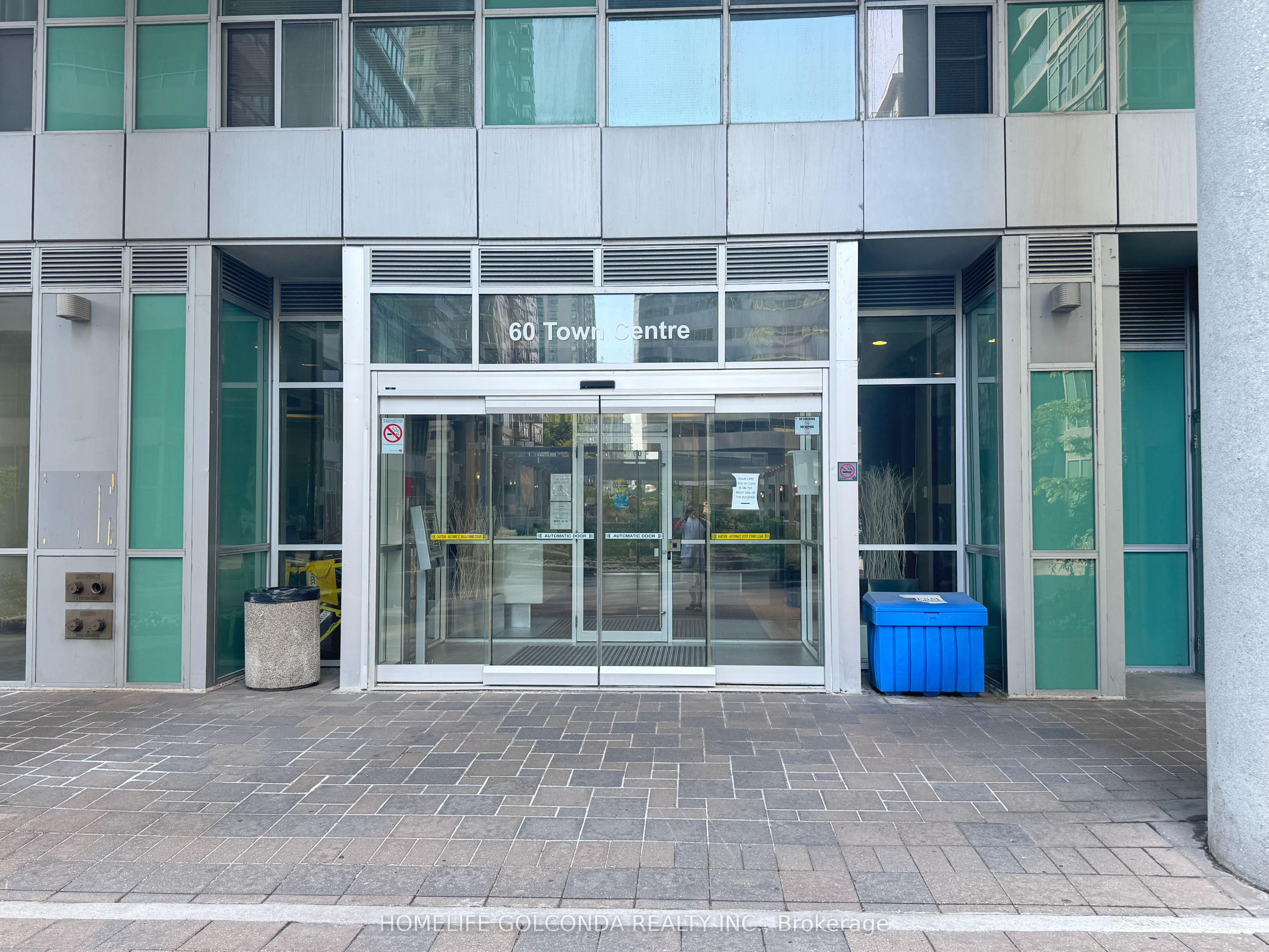 60 Town Centre Court Ph 04, Toronto, ON M1P 0B1 photo 3