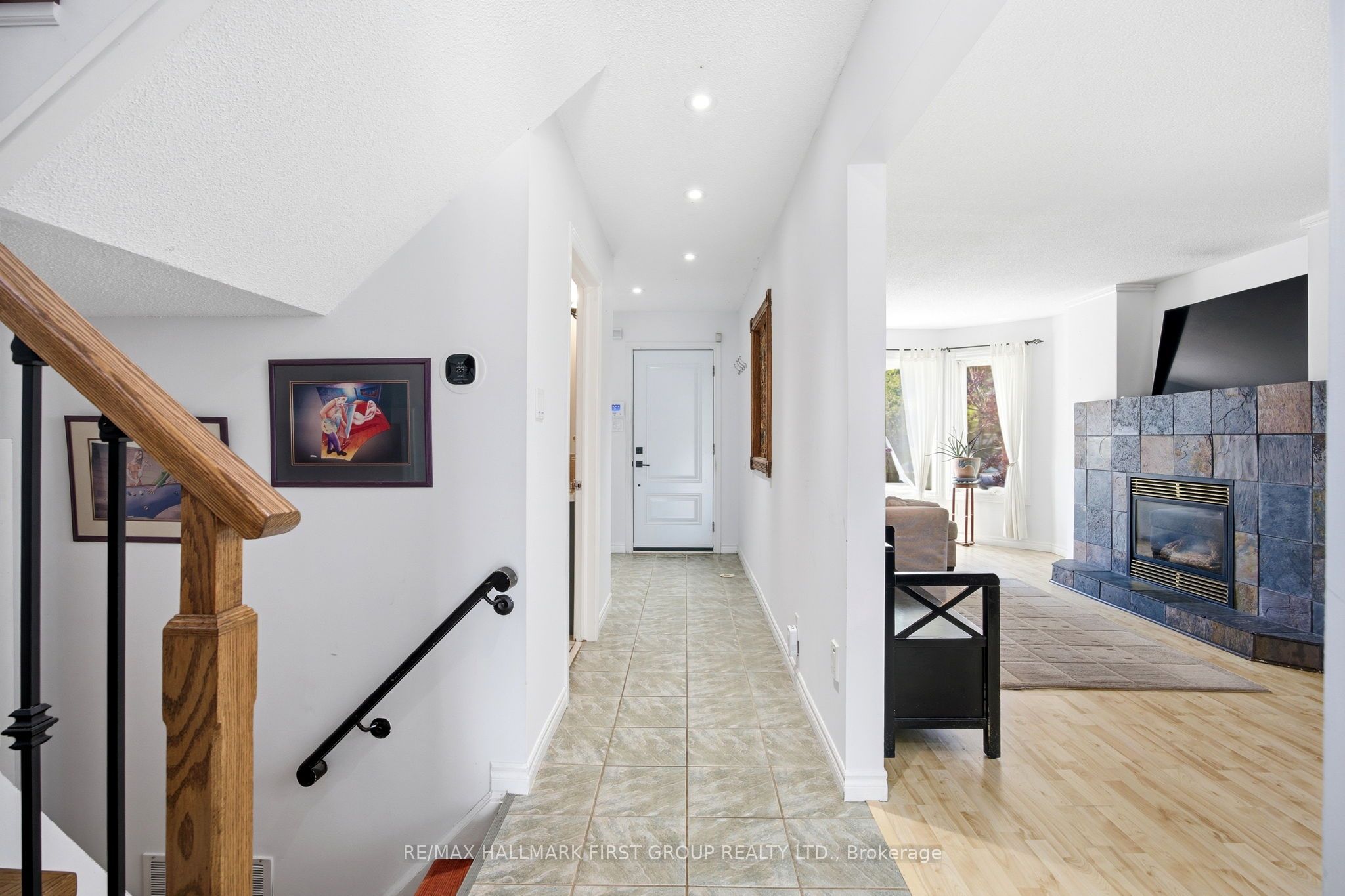 11 Bowers Court, Ajax, ON L1T 2L6 photo 4
