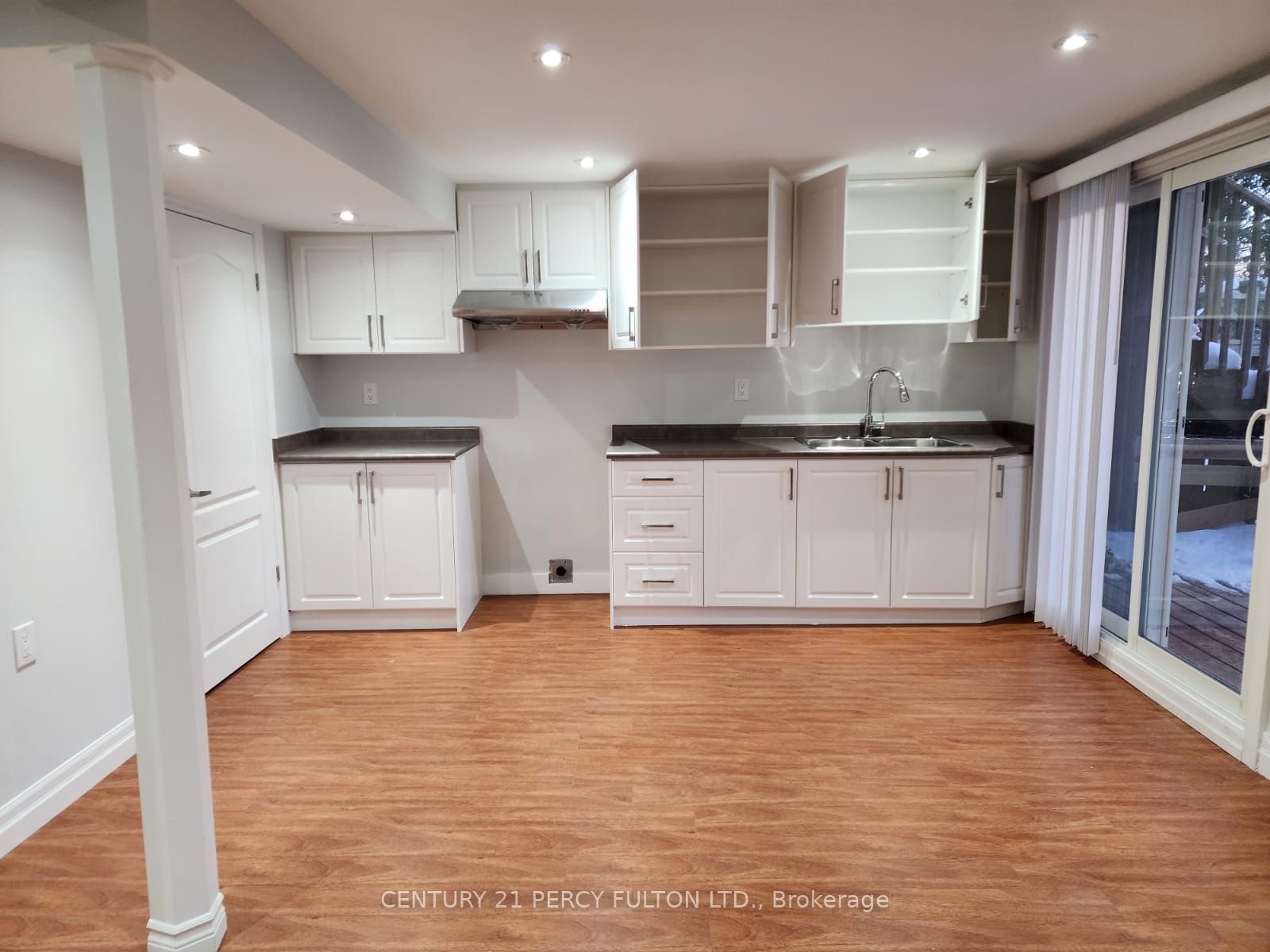 38 Palmer Drive, Ajax, ON L1S 5T9 photo 4