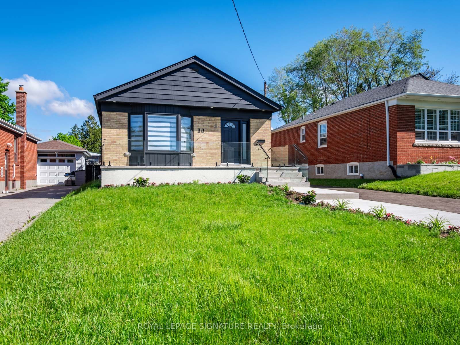 30 Japonica Road, Toronto, ON M1R 4S2 photo 2